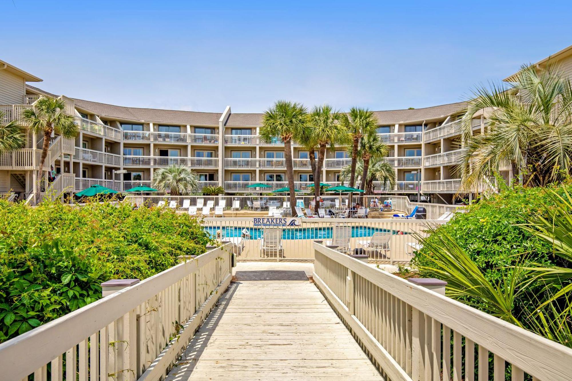 Apartment Breakers At Hilton Head