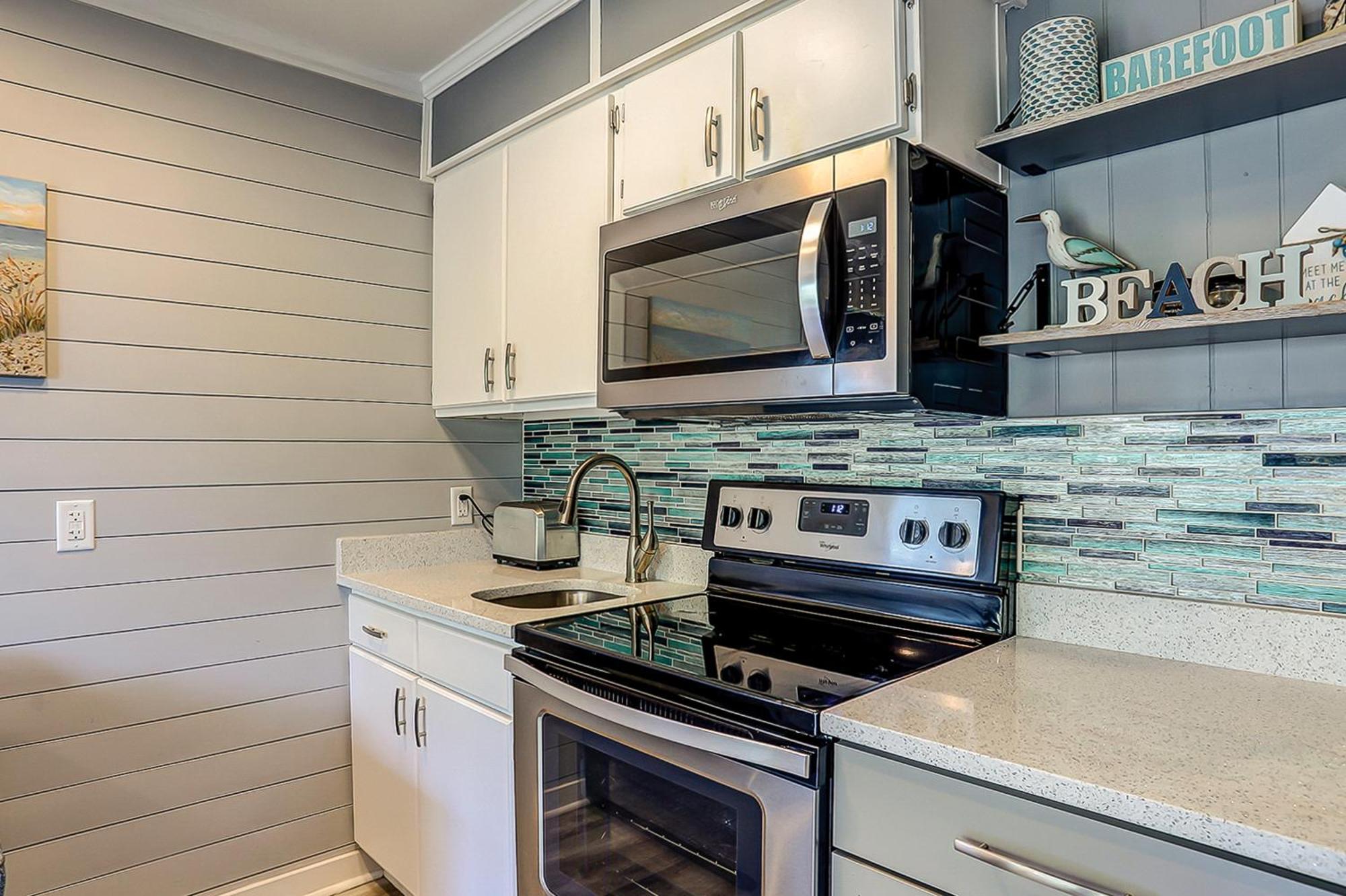 Sea Side Apartment *