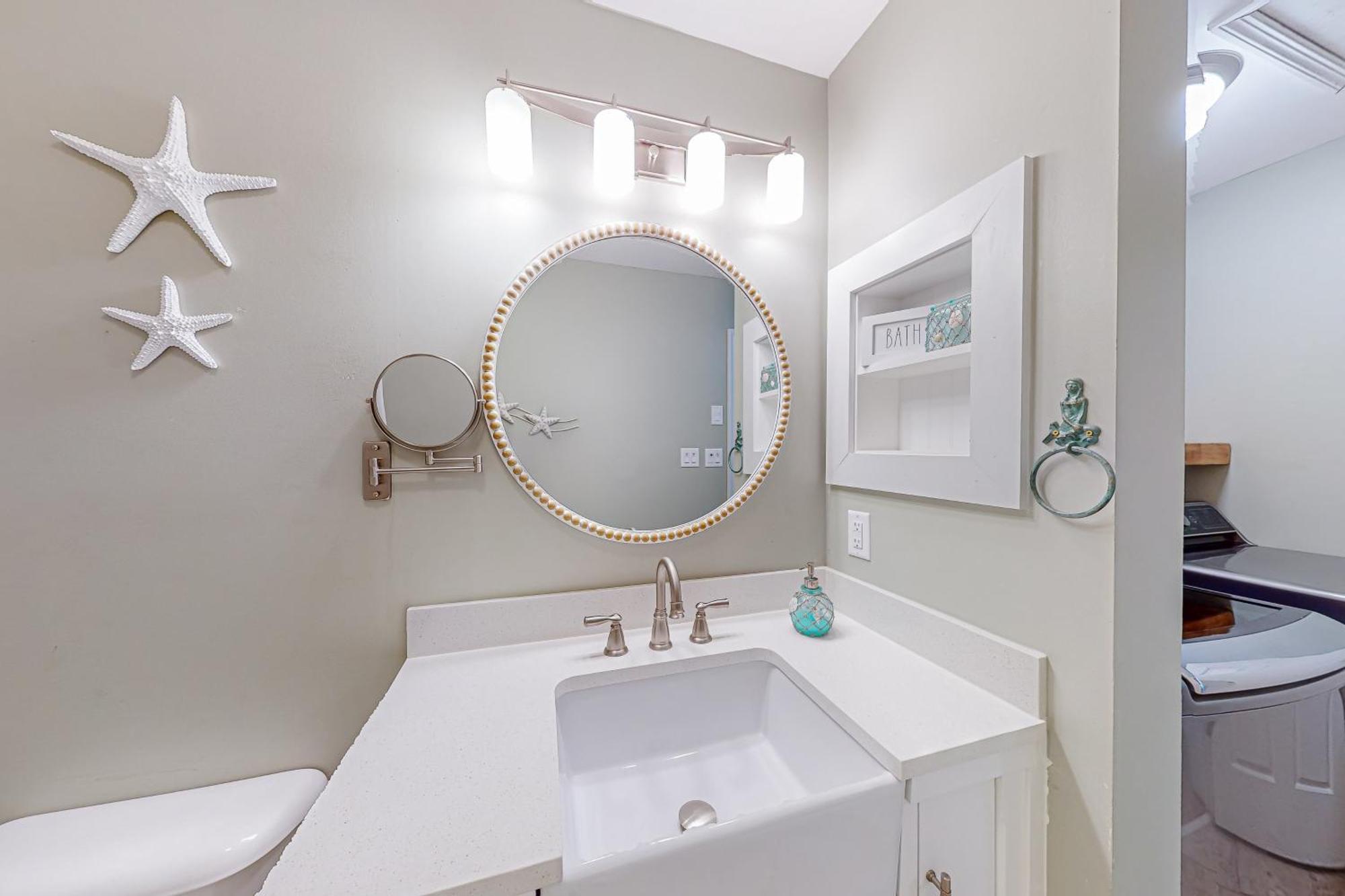 27 Lagoon Road *