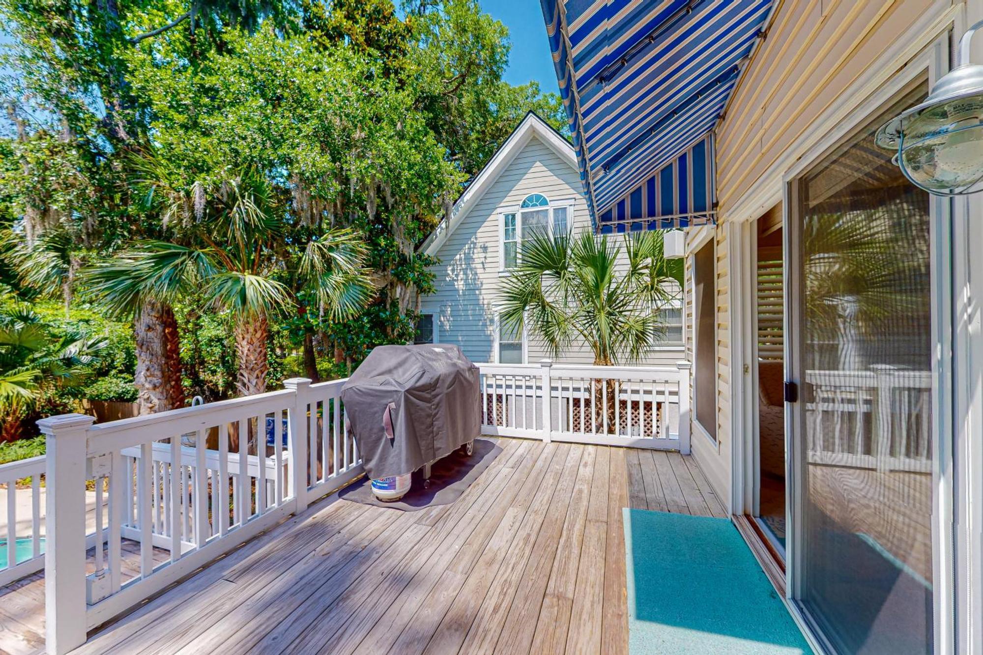 27 Lagoon Road * Hilton Head Island