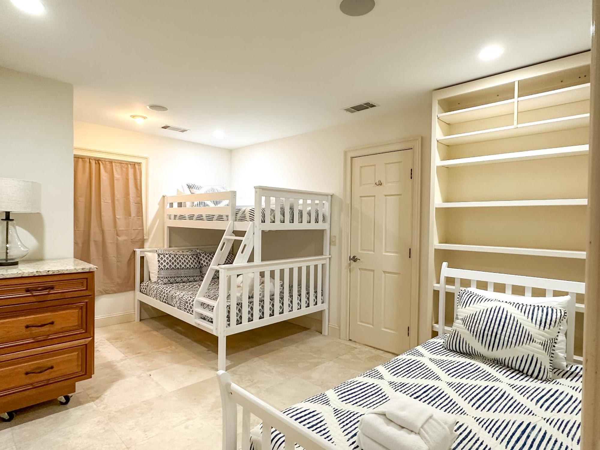 Holiday home 18 Turnberry Lane - Host2coast
