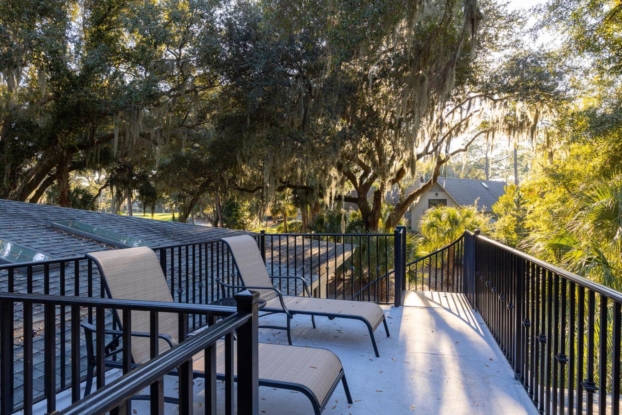 18 Turnberry Lane - Host2coast