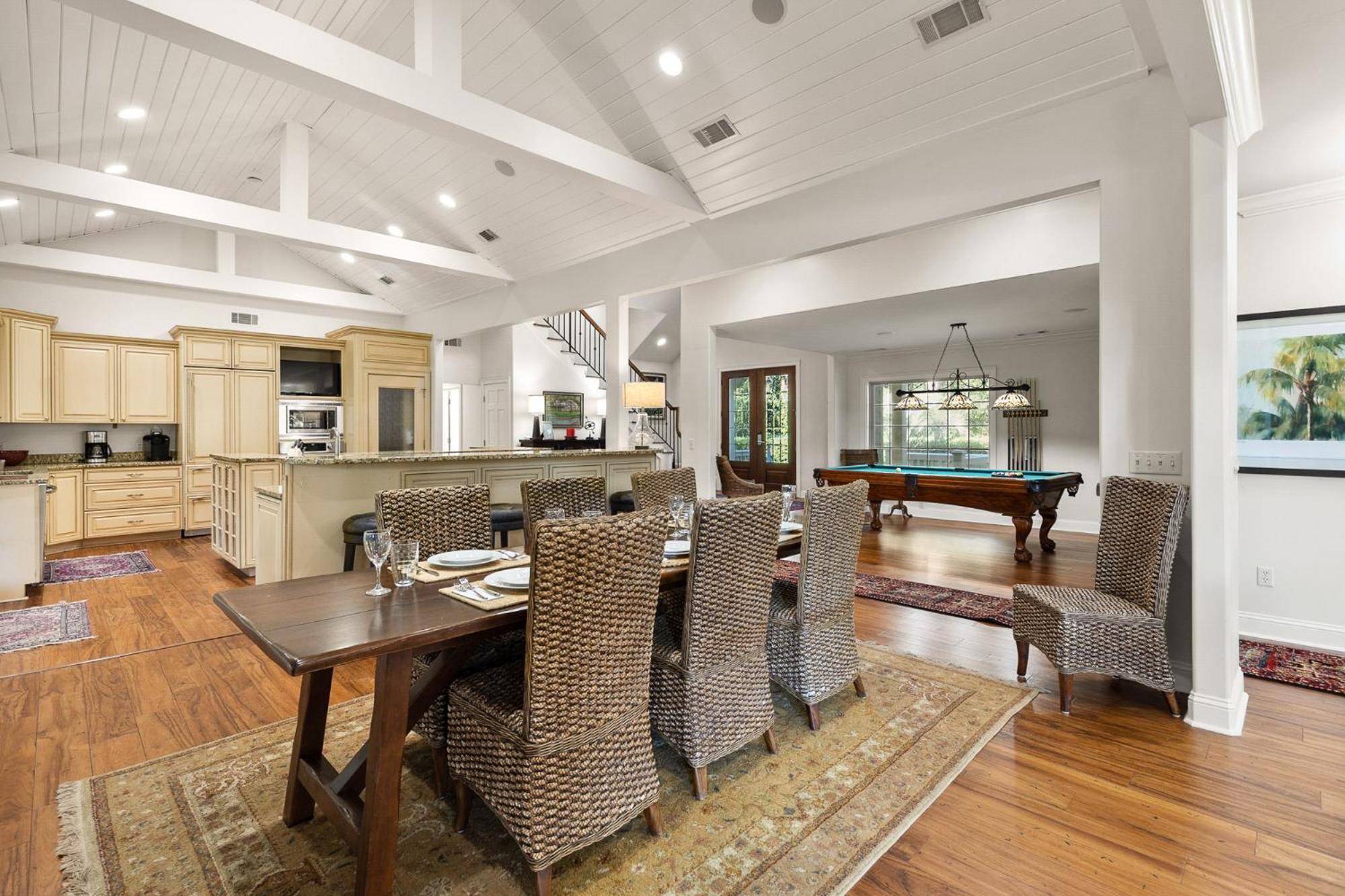 Holiday home 18 Turnberry Lane - Host2coast