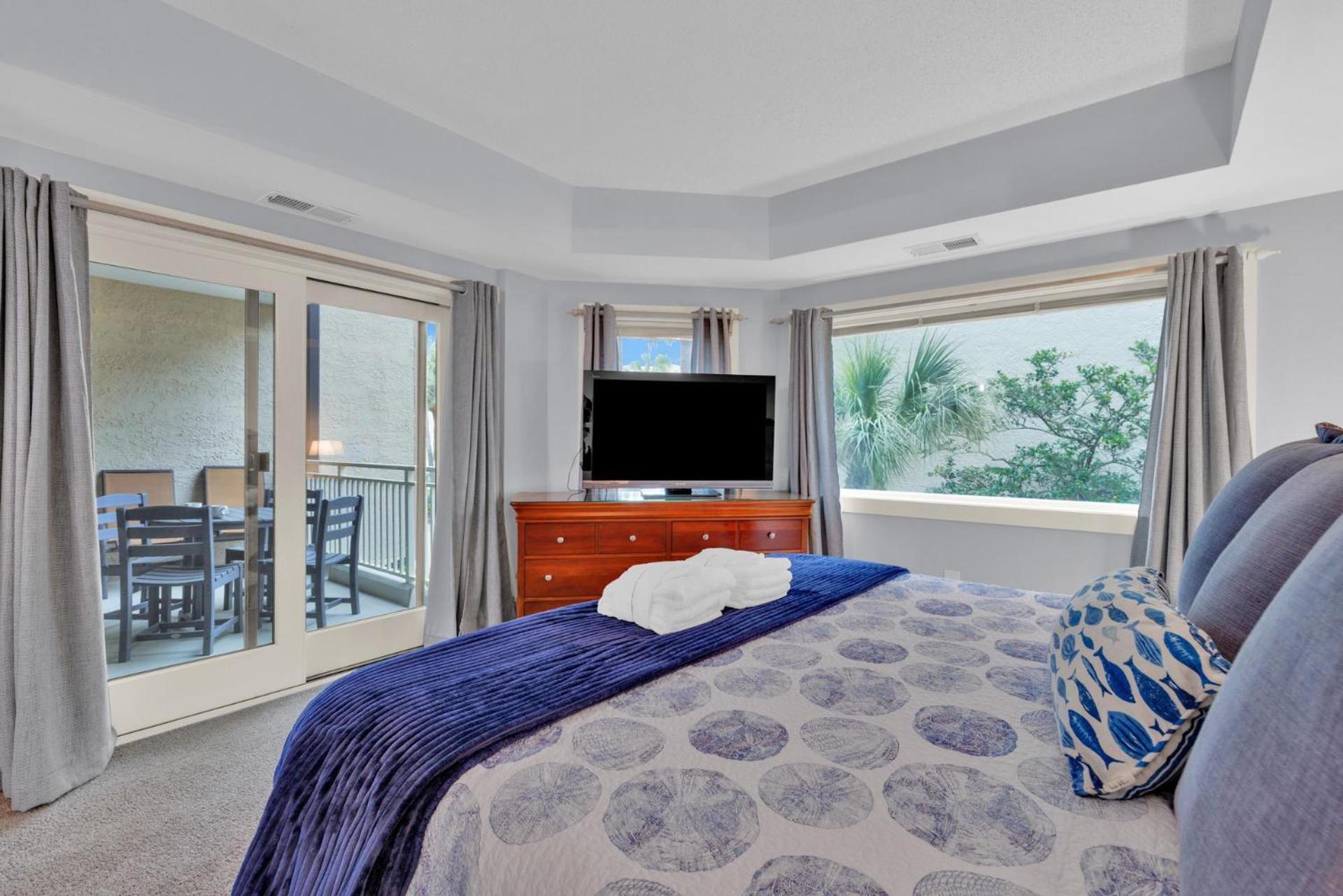 138 Shorewood *