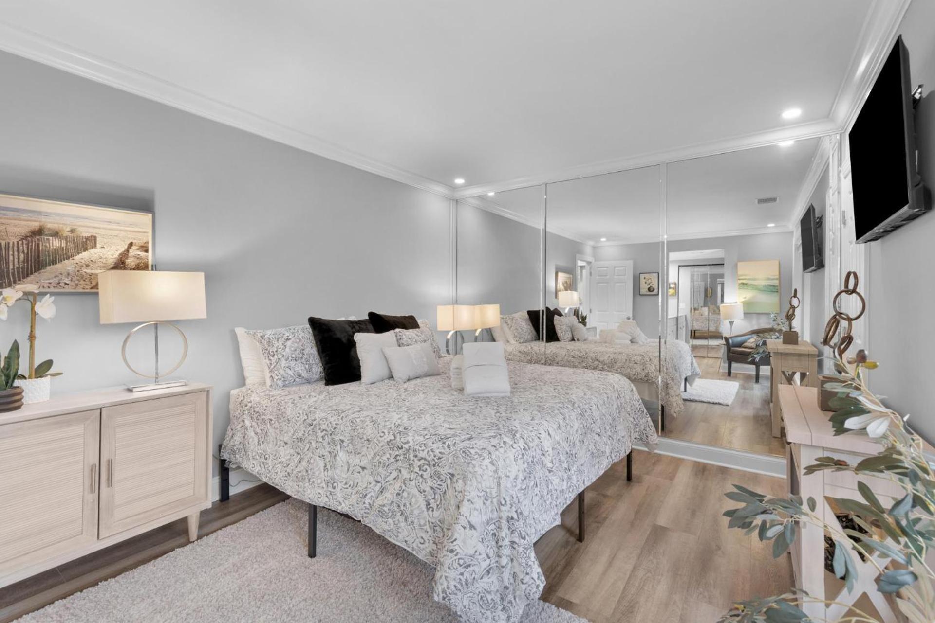 7104 Harbourside 1
