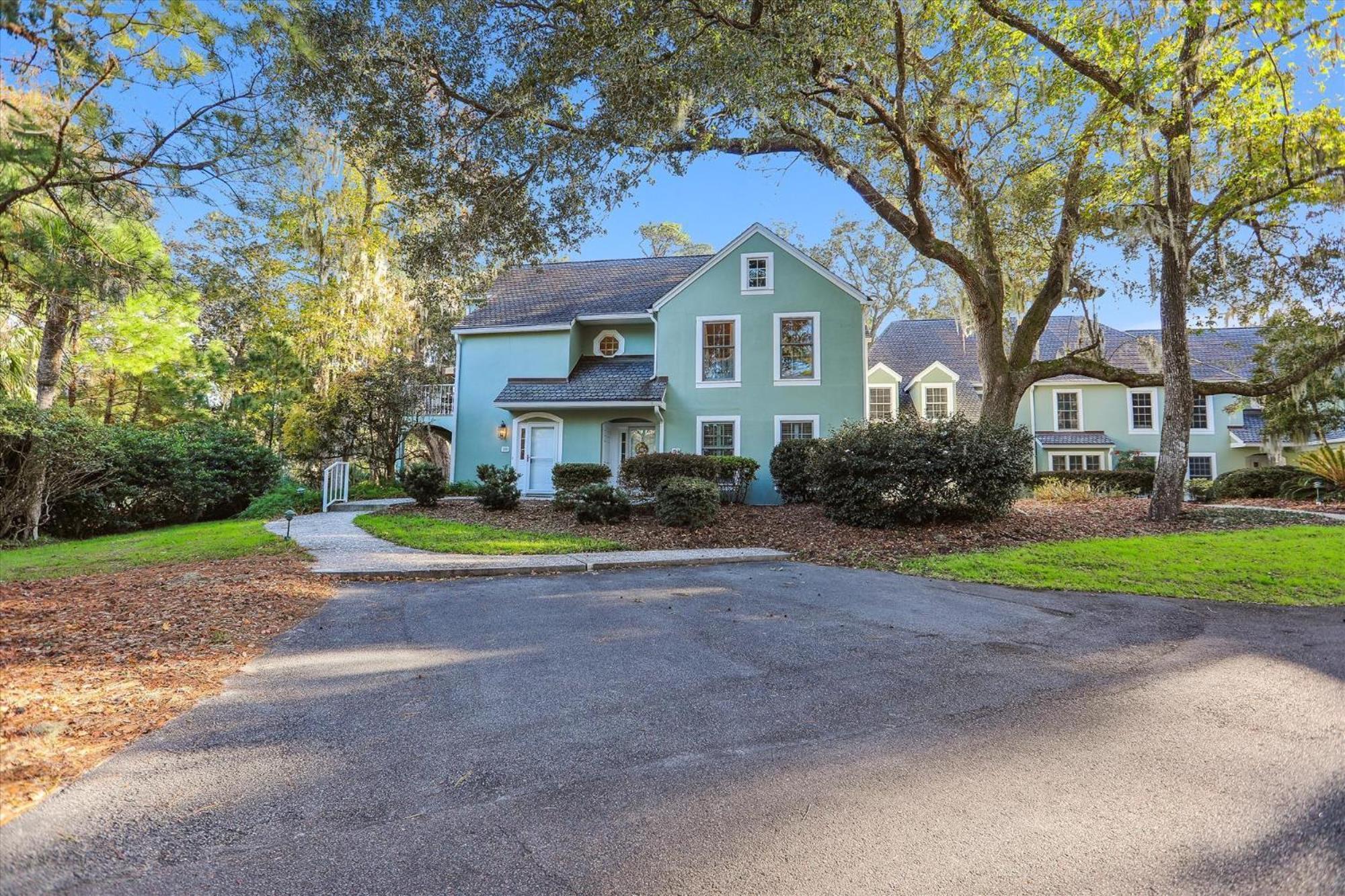193 Evian * Hilton Head Island