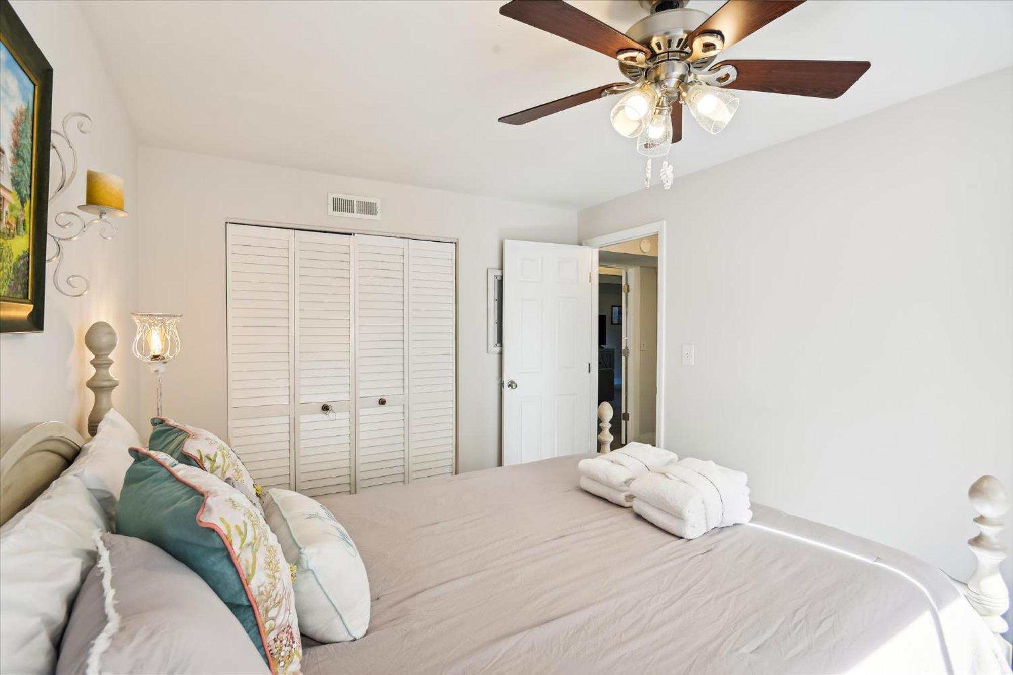 794 Queens Grant Villa *