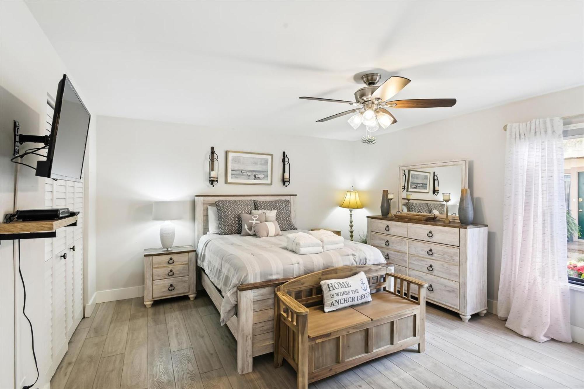 794 Queens Grant