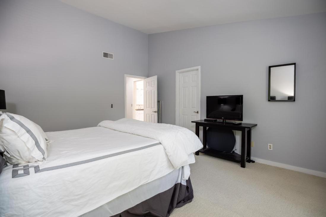 2382 Lighthouse Tennis * Hilton Head Island
