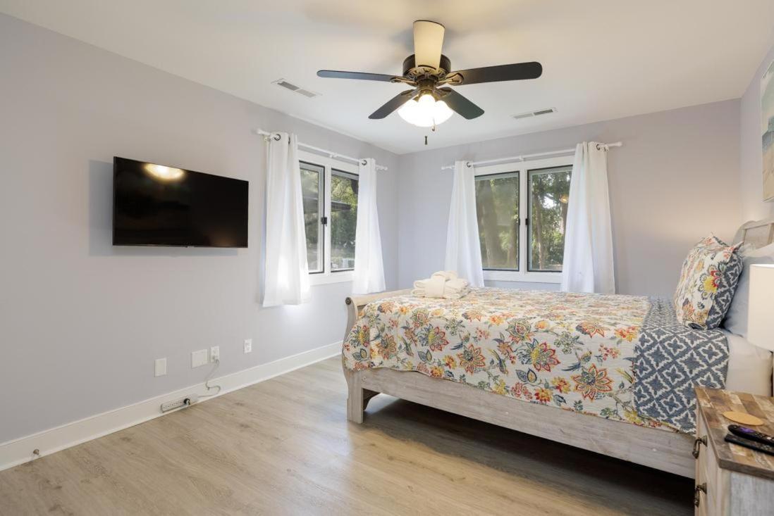 23 Willow Oak West