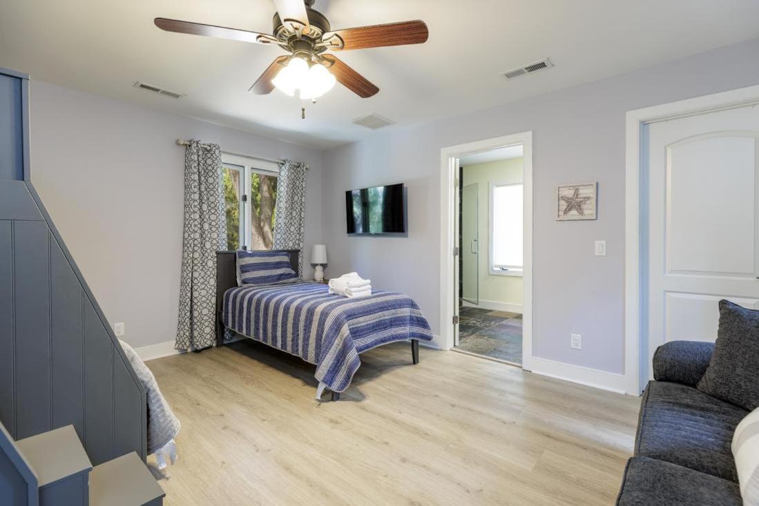 23 Willow Oak West *