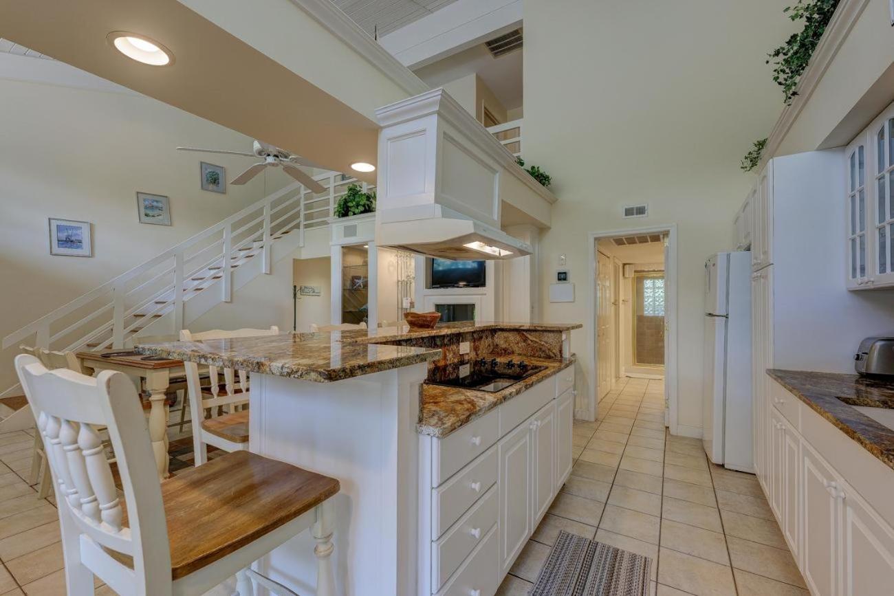 8 Lighthouse Road * Hilton Head Island