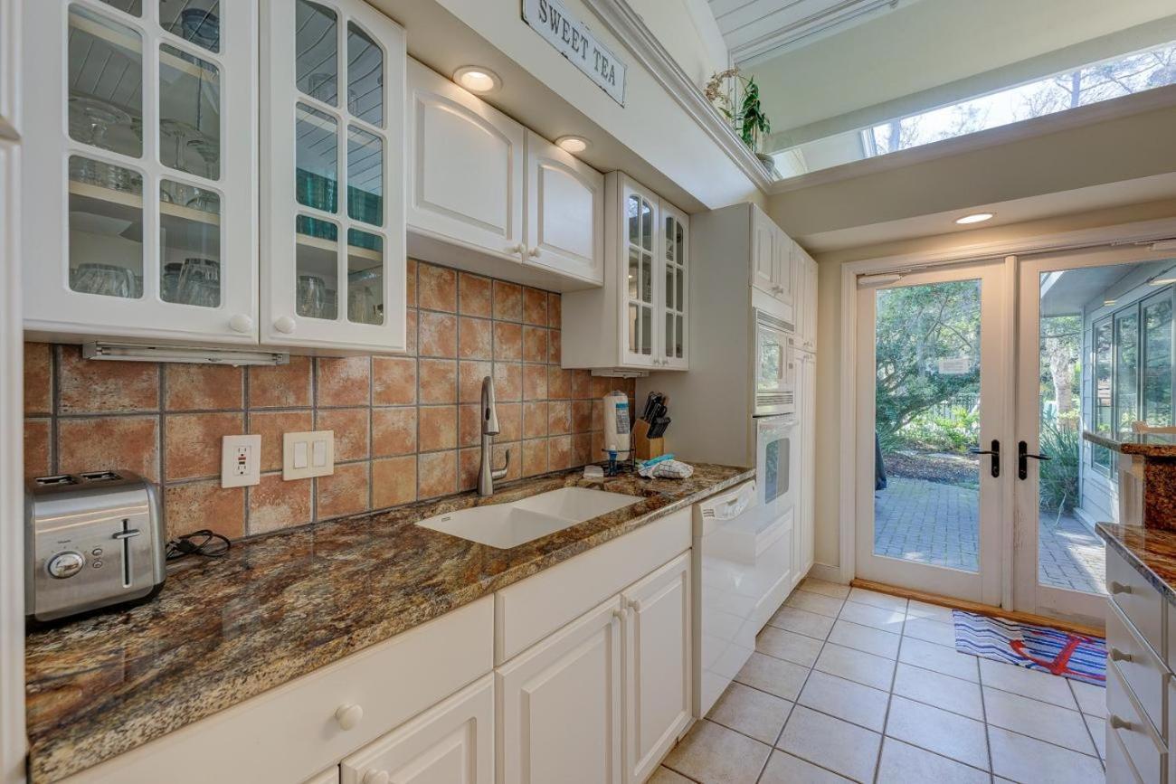 8 Lighthouse Road Villa *