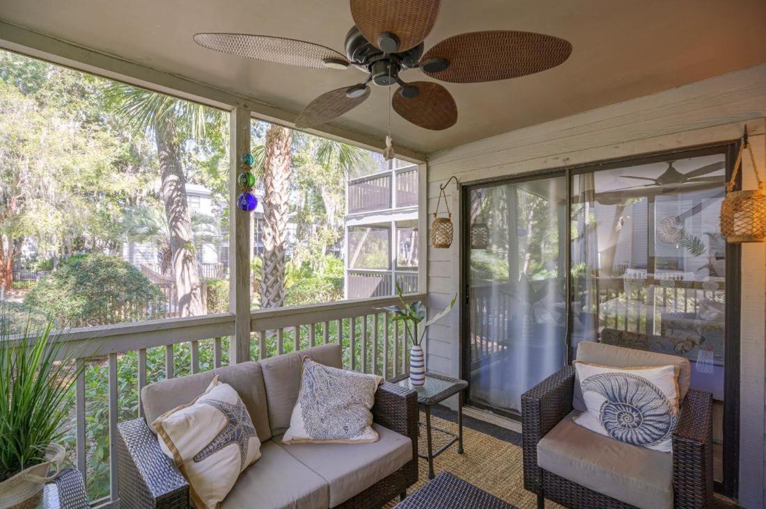 8001 Treetops Villa