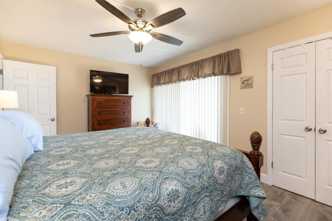 14 Arbor Villa