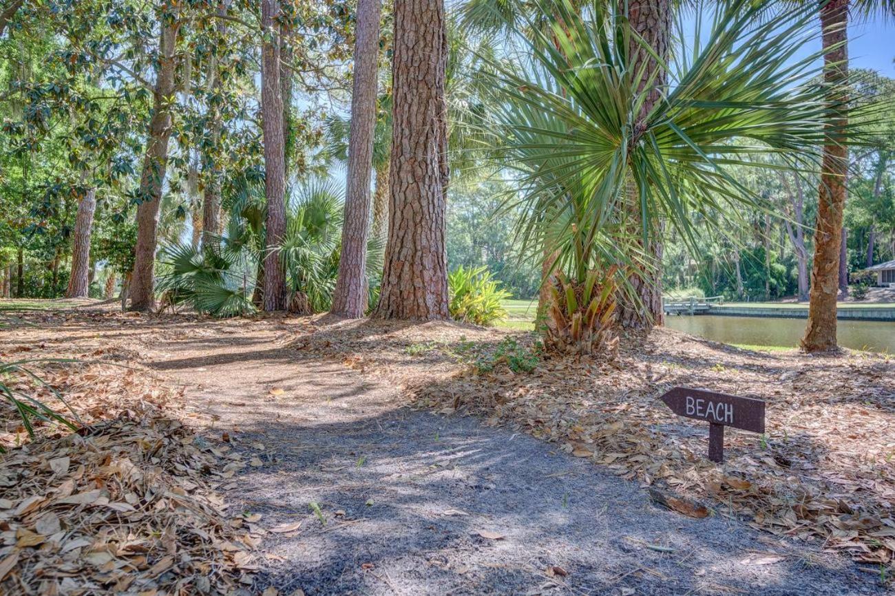 157 N. Sea Pines Dr. *