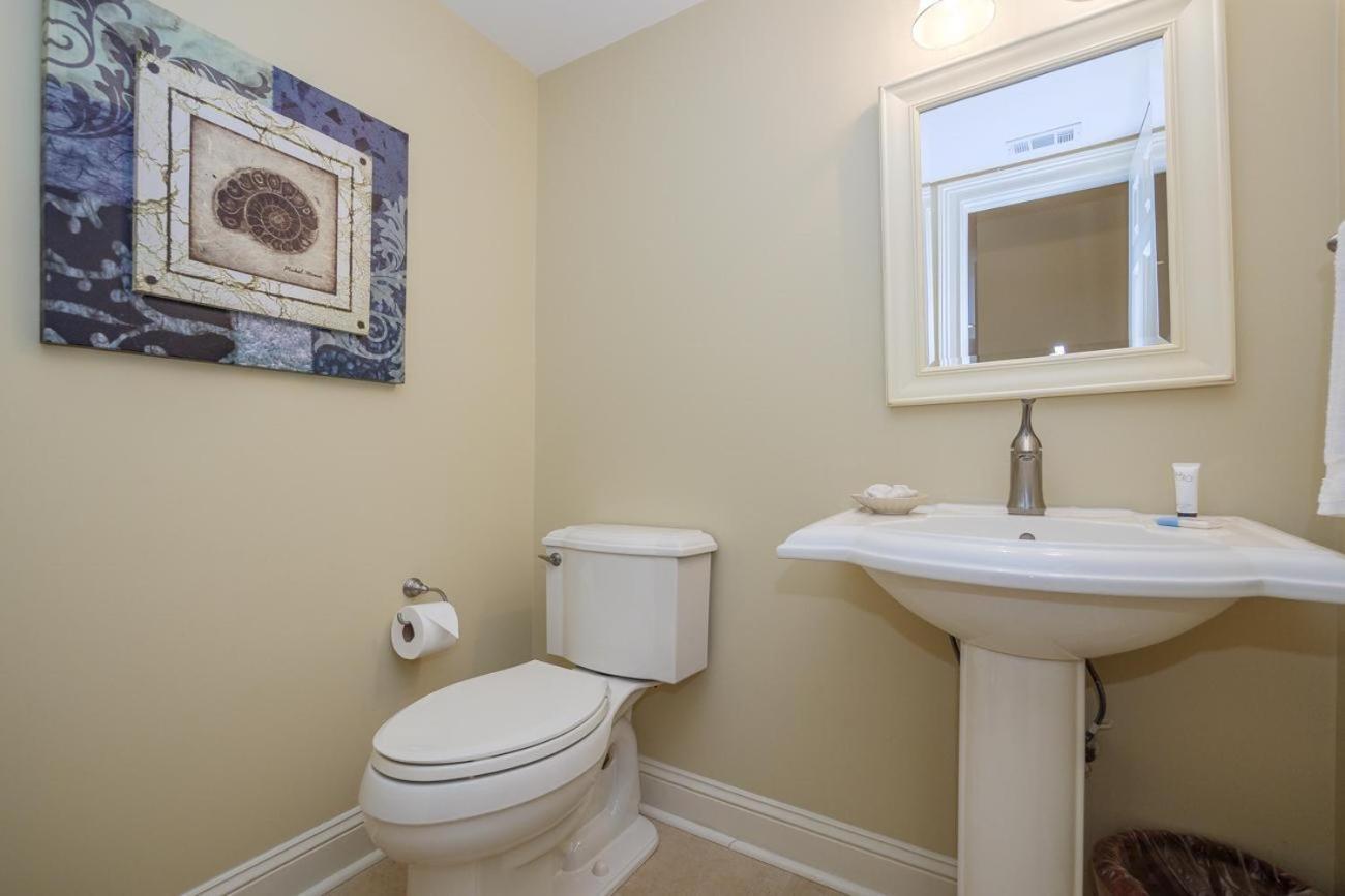 157 N. Sea Pines Dr. *