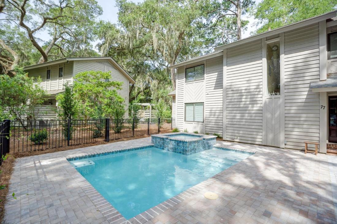 77 Lawton Rd Hilton Head Island