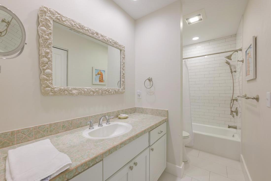 3 Sylvan Lane *