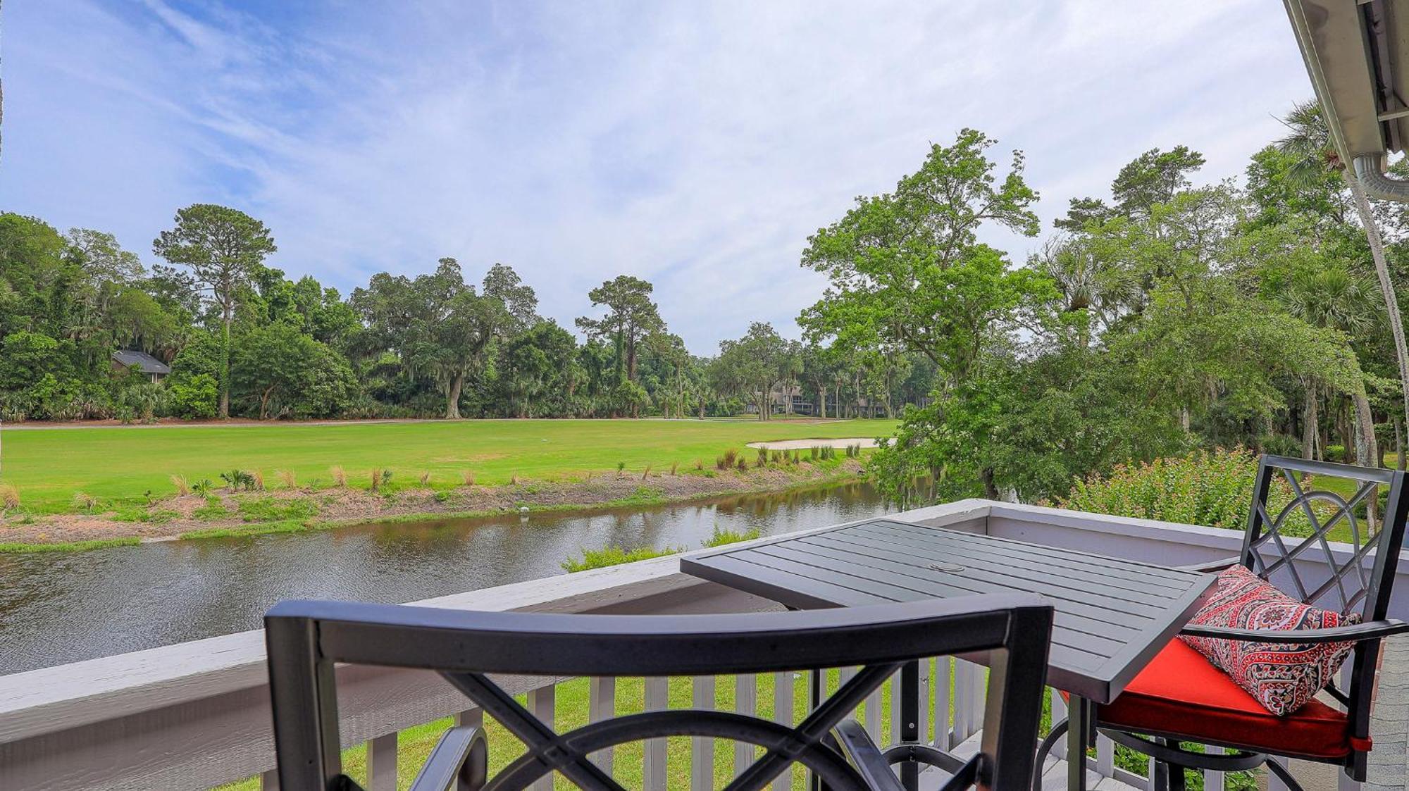 10 Townhouse Manor - Host2coast Villa