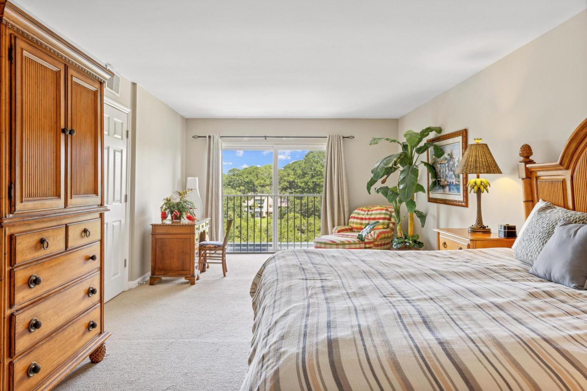 891 Ketch Court *