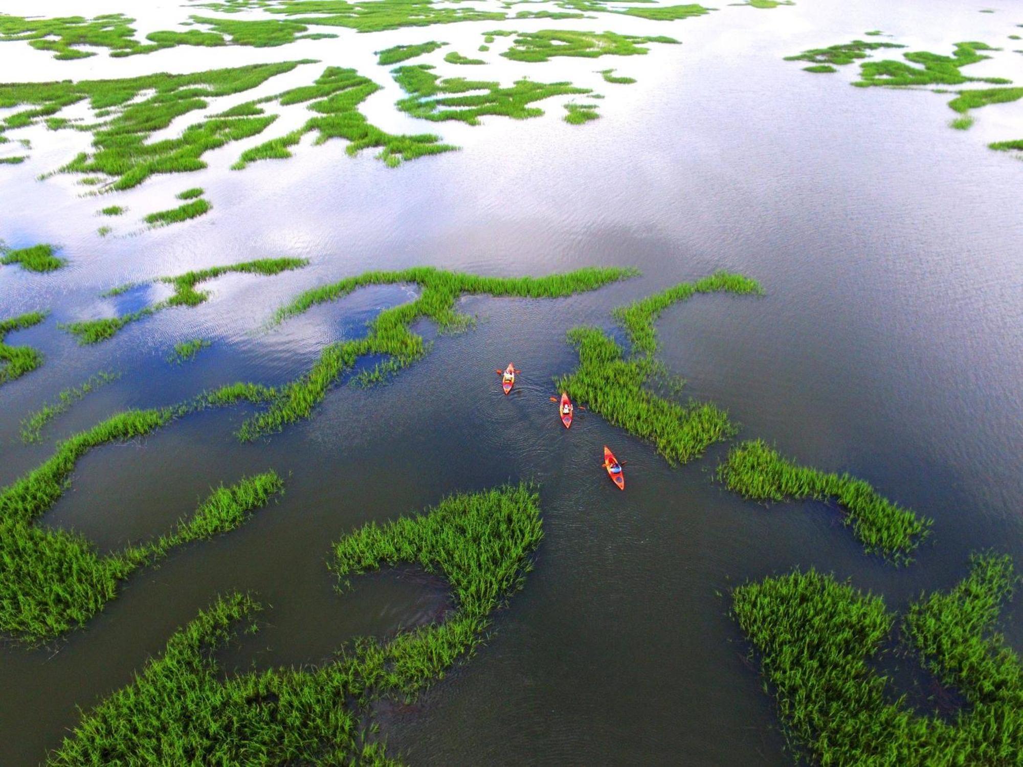 111 Mooring Buoy * Hilton Head Island