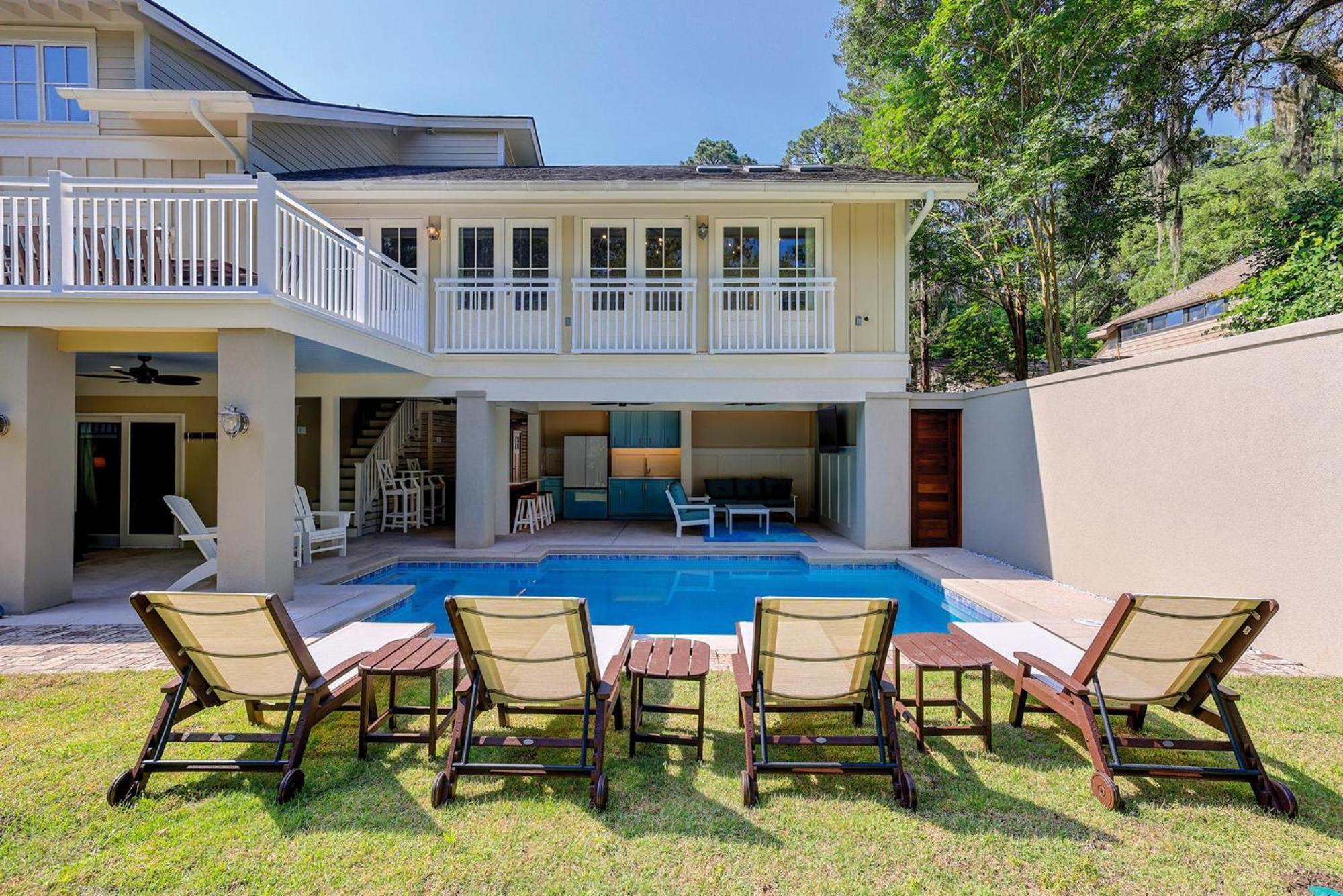39 Oak Court * Hilton Head Island