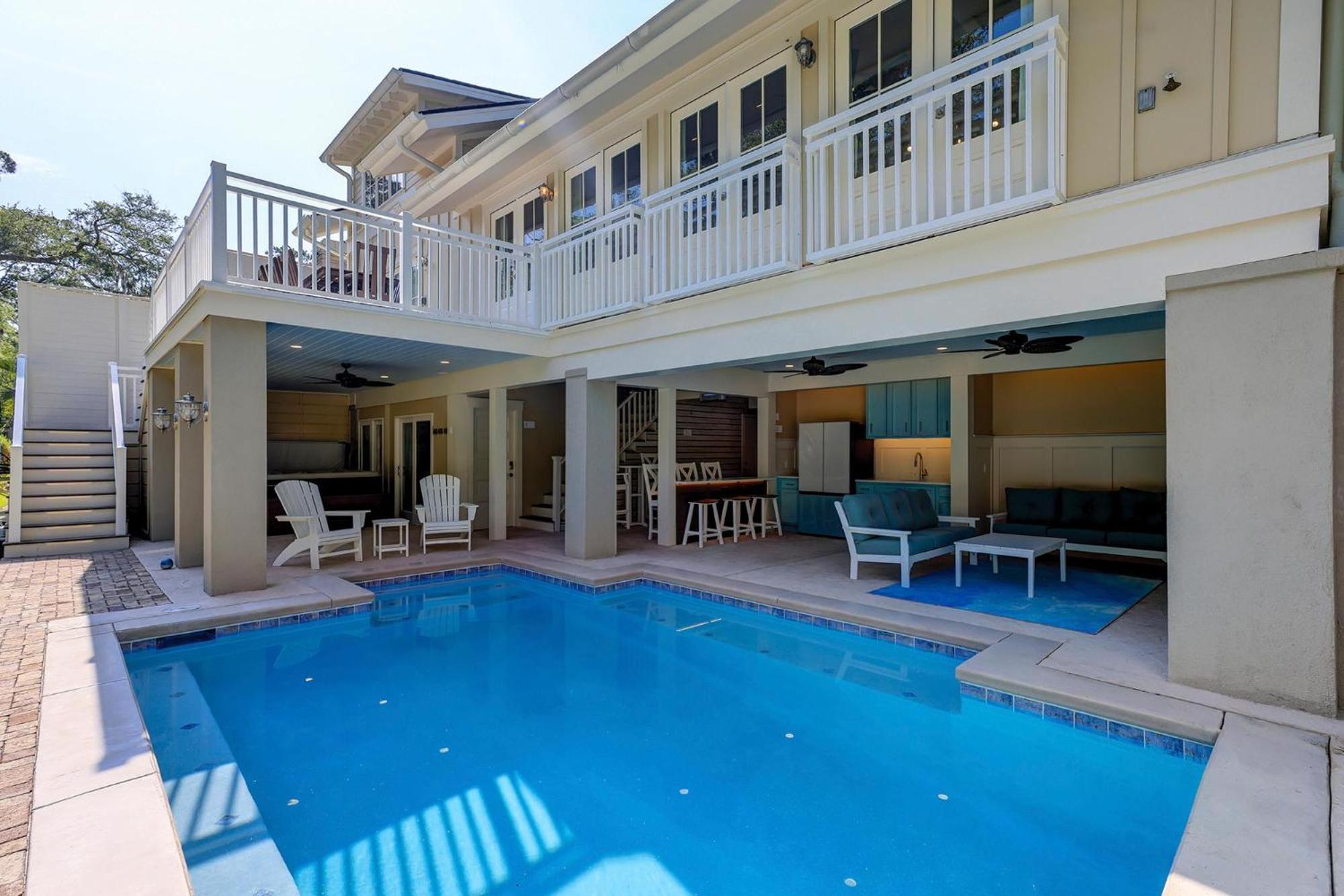 39 Oak Court