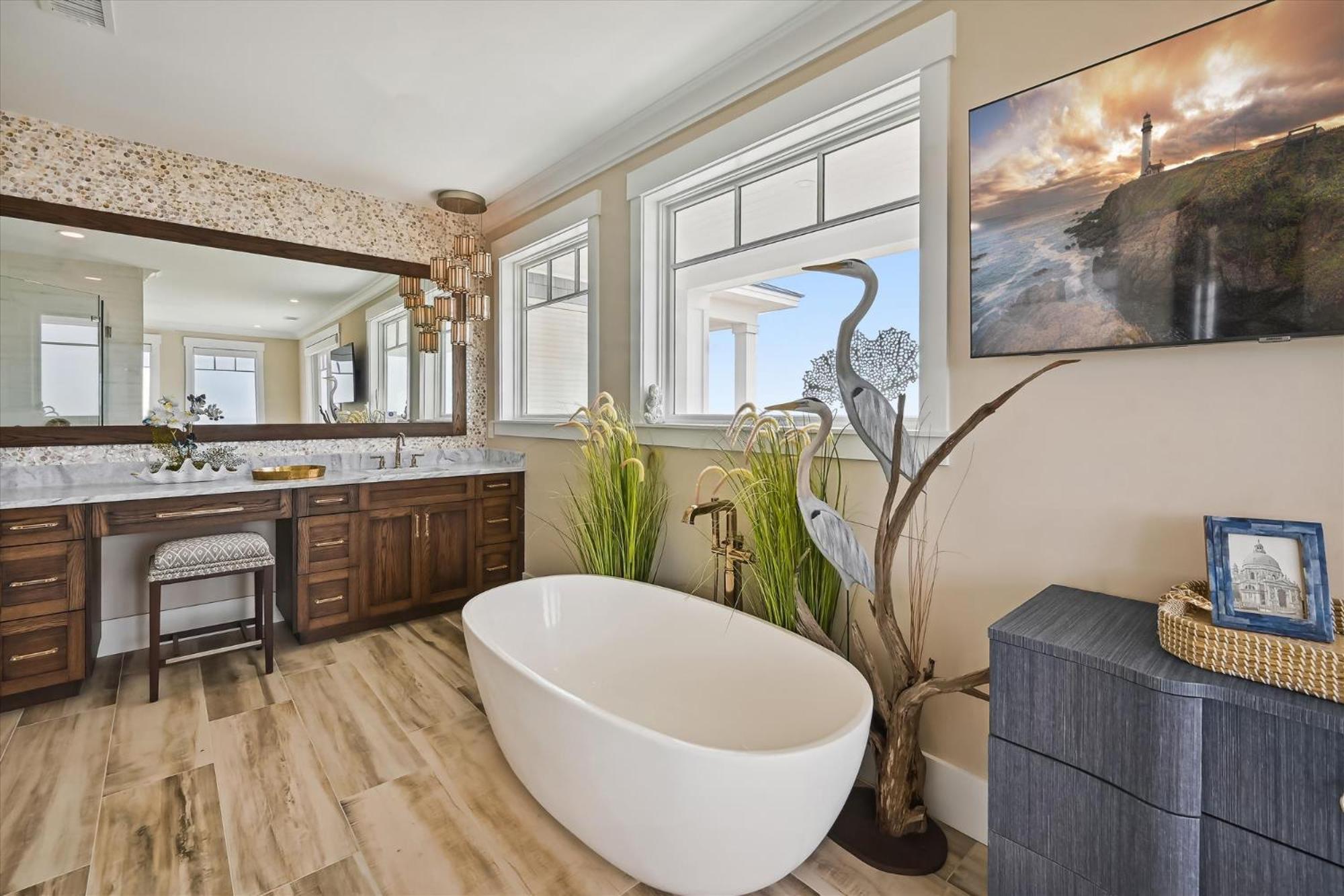 8 Terra Bella Trace- Oceanfront, 6 Primary Rooms, Pool, Roof Top, Free Activities Included Hilton Head Island