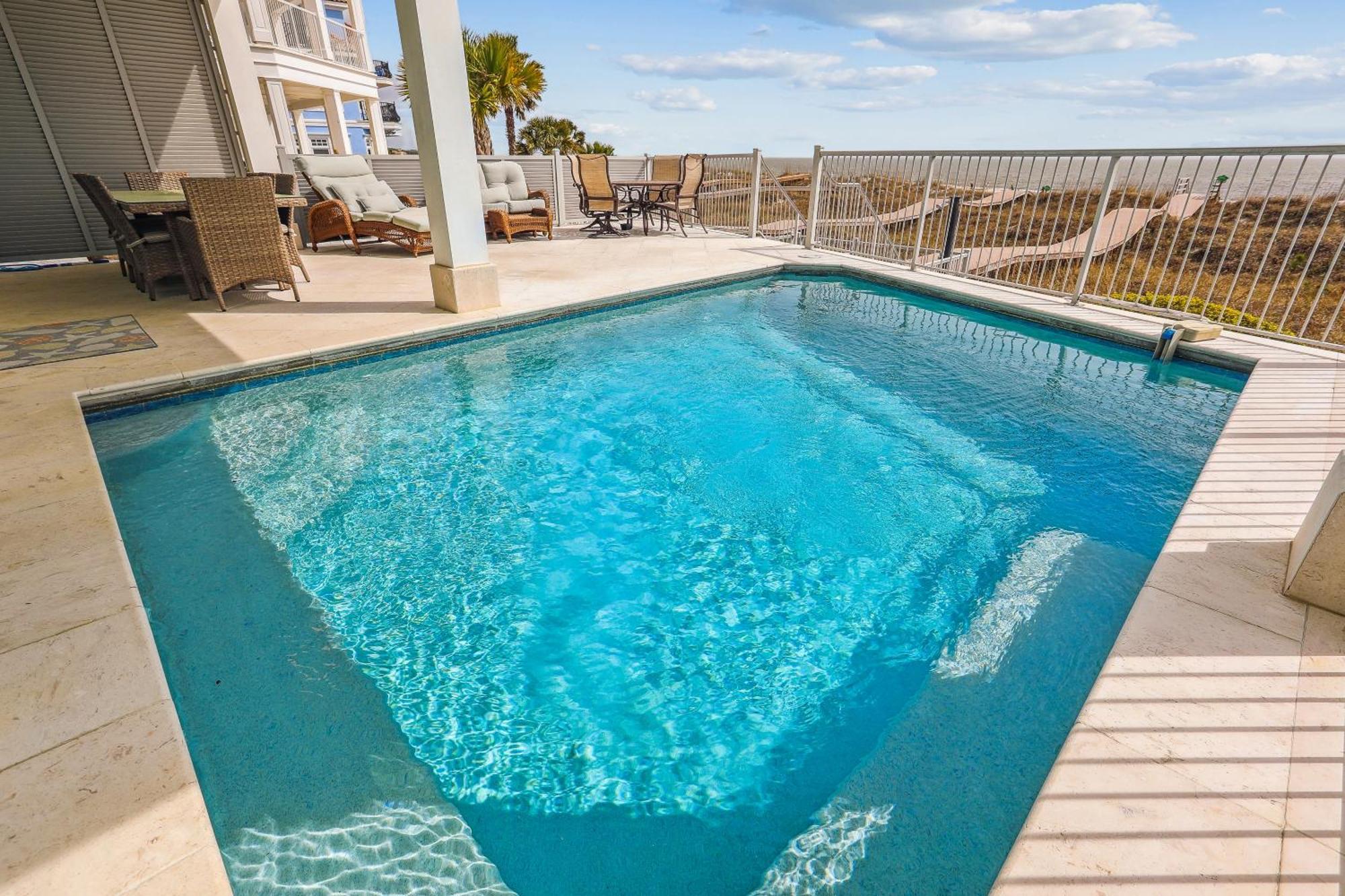 6 Terra Bella Trace- Oceanfront, Elevator, Private Pool, Roof Top, Free Activities Included Holiday home Hilton Head Island