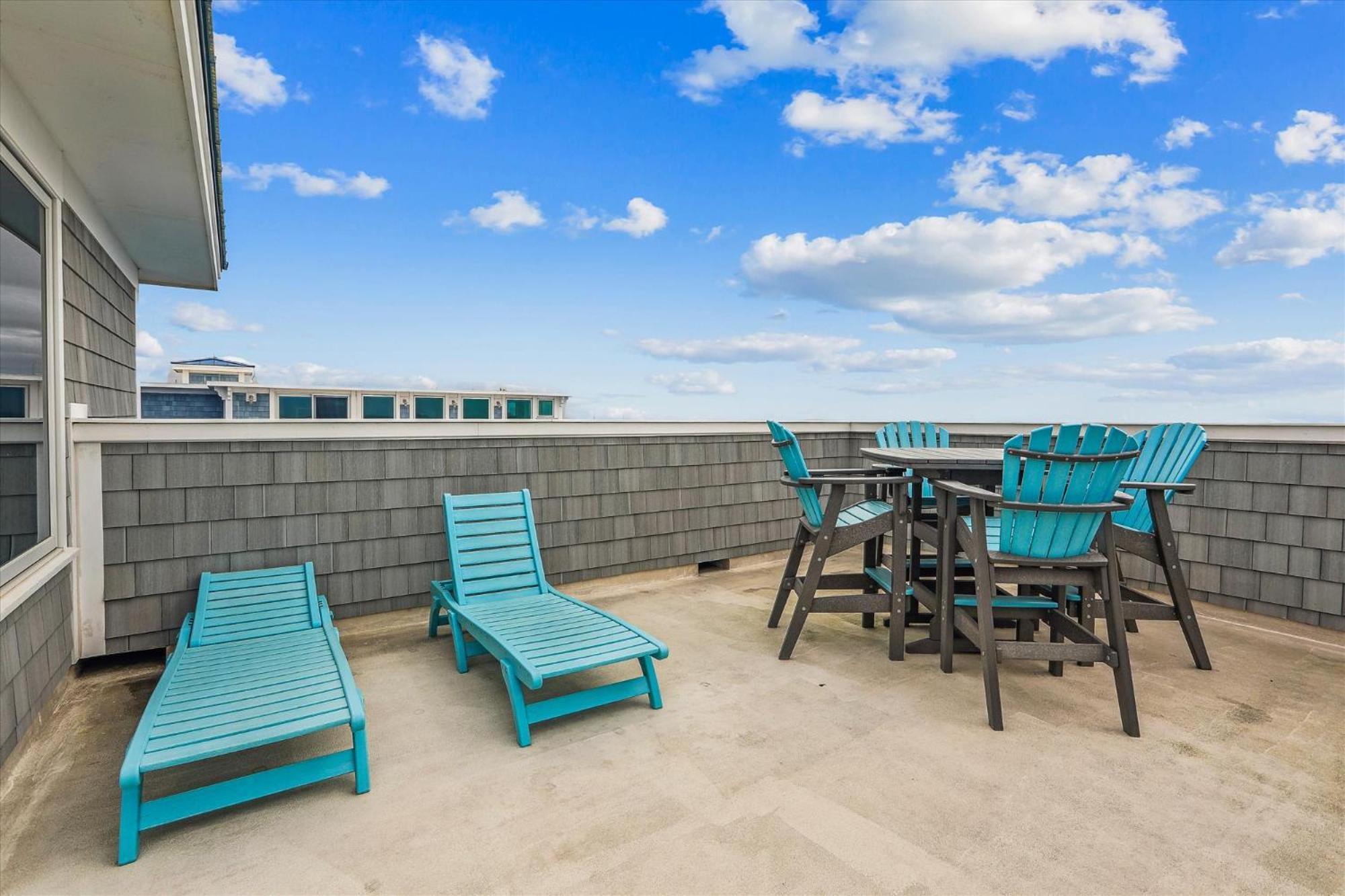 6 Terra Bella Trace- Oceanfront, Elevator, Private Pool, Roof Top, Free Activities Included Holiday home *