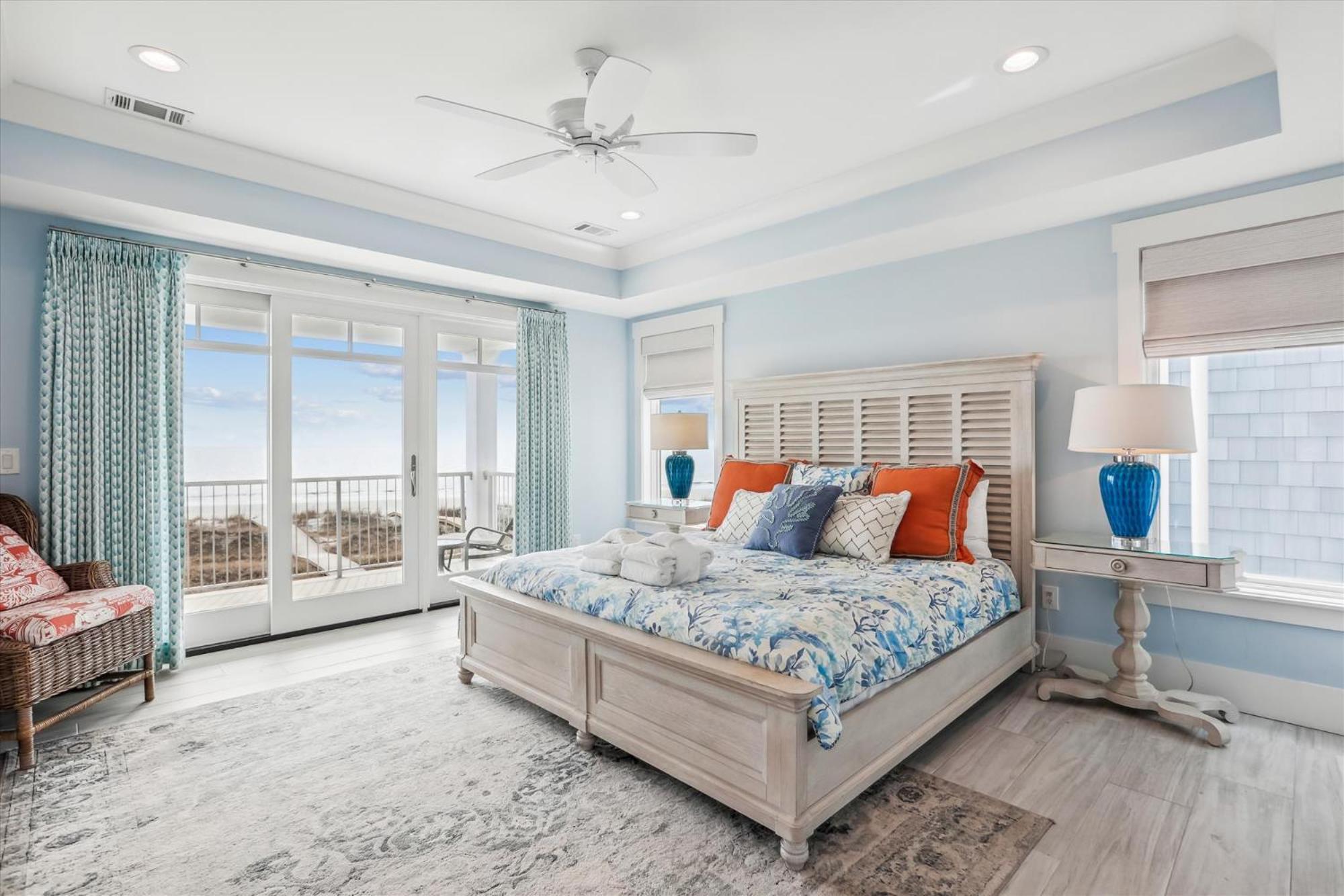 Holiday home 6 Terra Bella Trace- Oceanfront, Elevator, Private Pool, Roof Top, Free Activities Included *