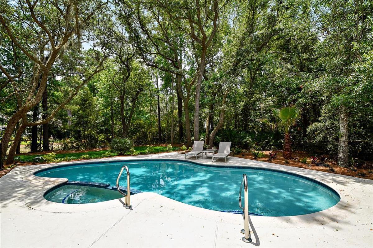 47 Off Shore- Dogs Ok, Huge Outdoor Space & Private Pool, Free Activities Included Holiday home *
