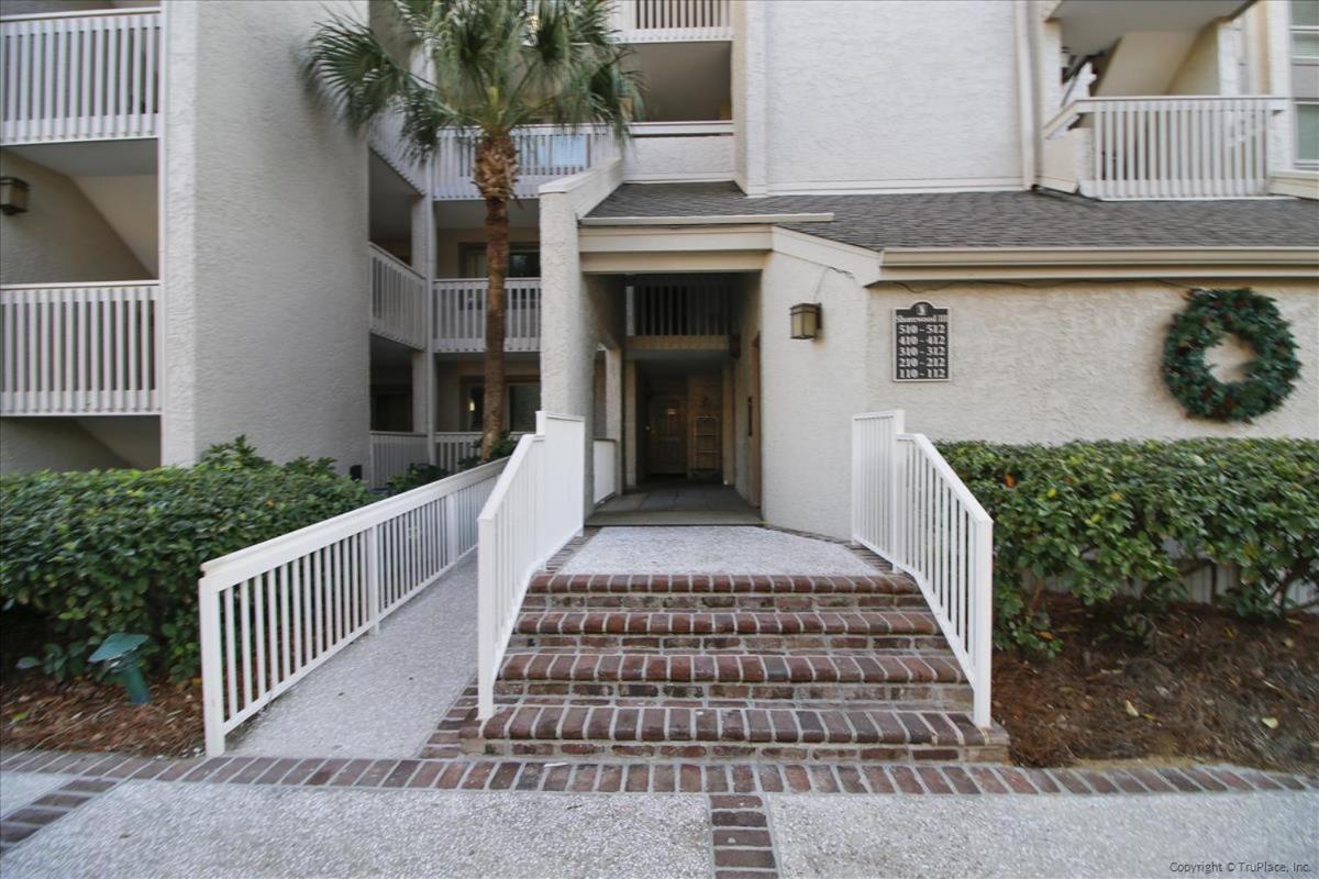 412 Shorewood Villas- Oceanfront Villa, Zero Entry Pool & Spa! Free Activities Included *