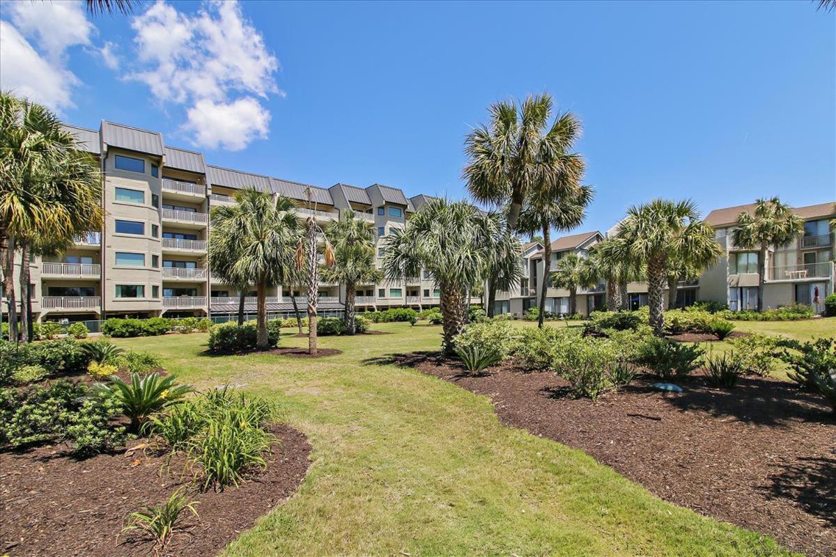 412 Shorewood Villas- Oceanfront Villa, Zero Entry Pool & Spa! Free Activities Included Holiday home