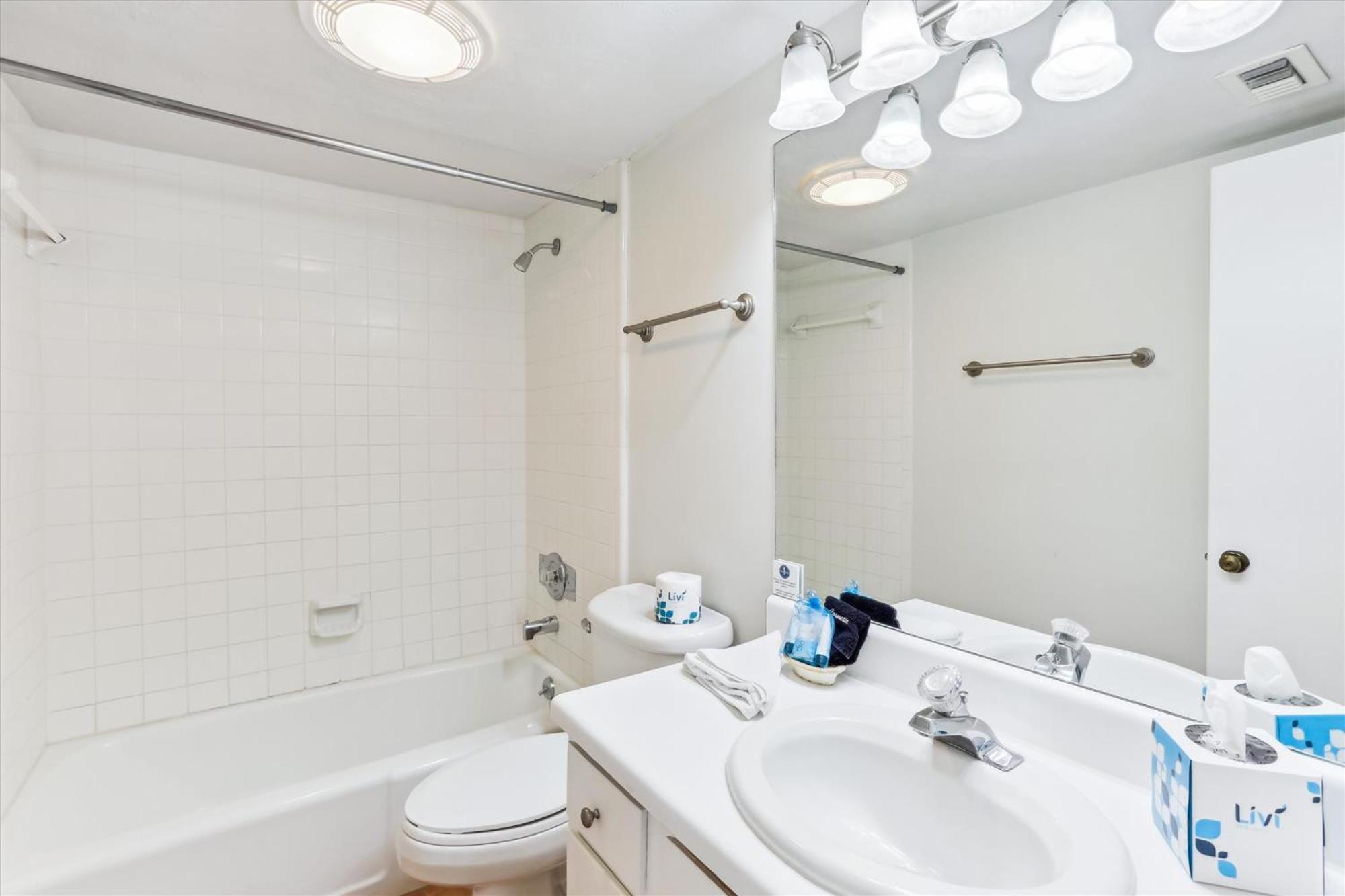 Holiday home 412 Shorewood Villas- Oceanfront Villa, Zero Entry Pool & Spa! Free Activities Included Hilton Head Island