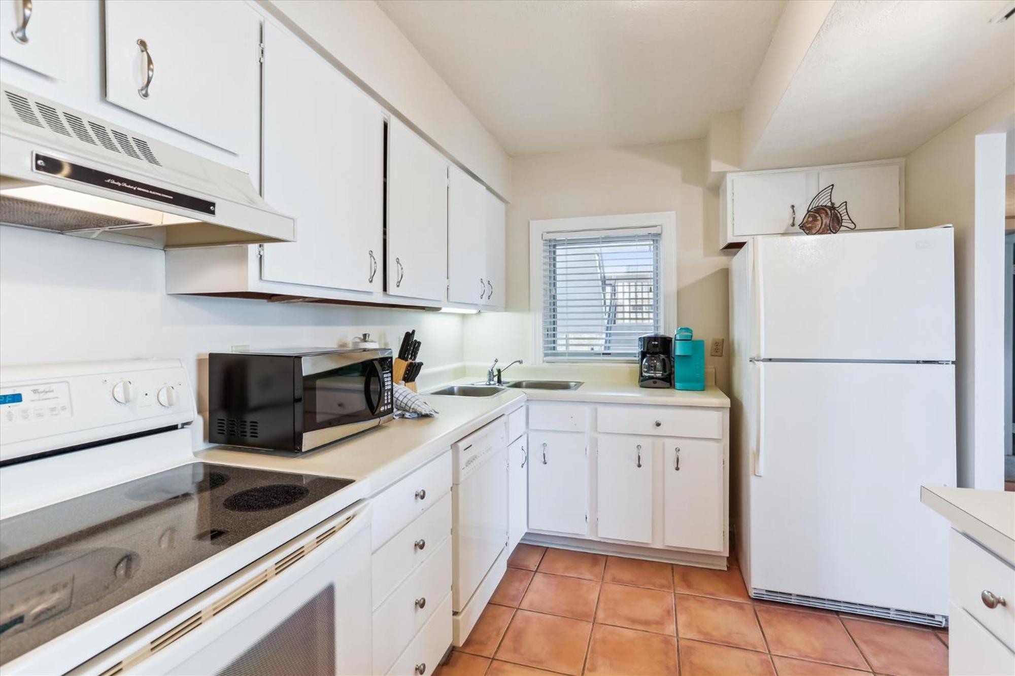 412 Shorewood Villas- Oceanfront Villa, Zero Entry Pool & Spa! Free Activities Included Holiday home