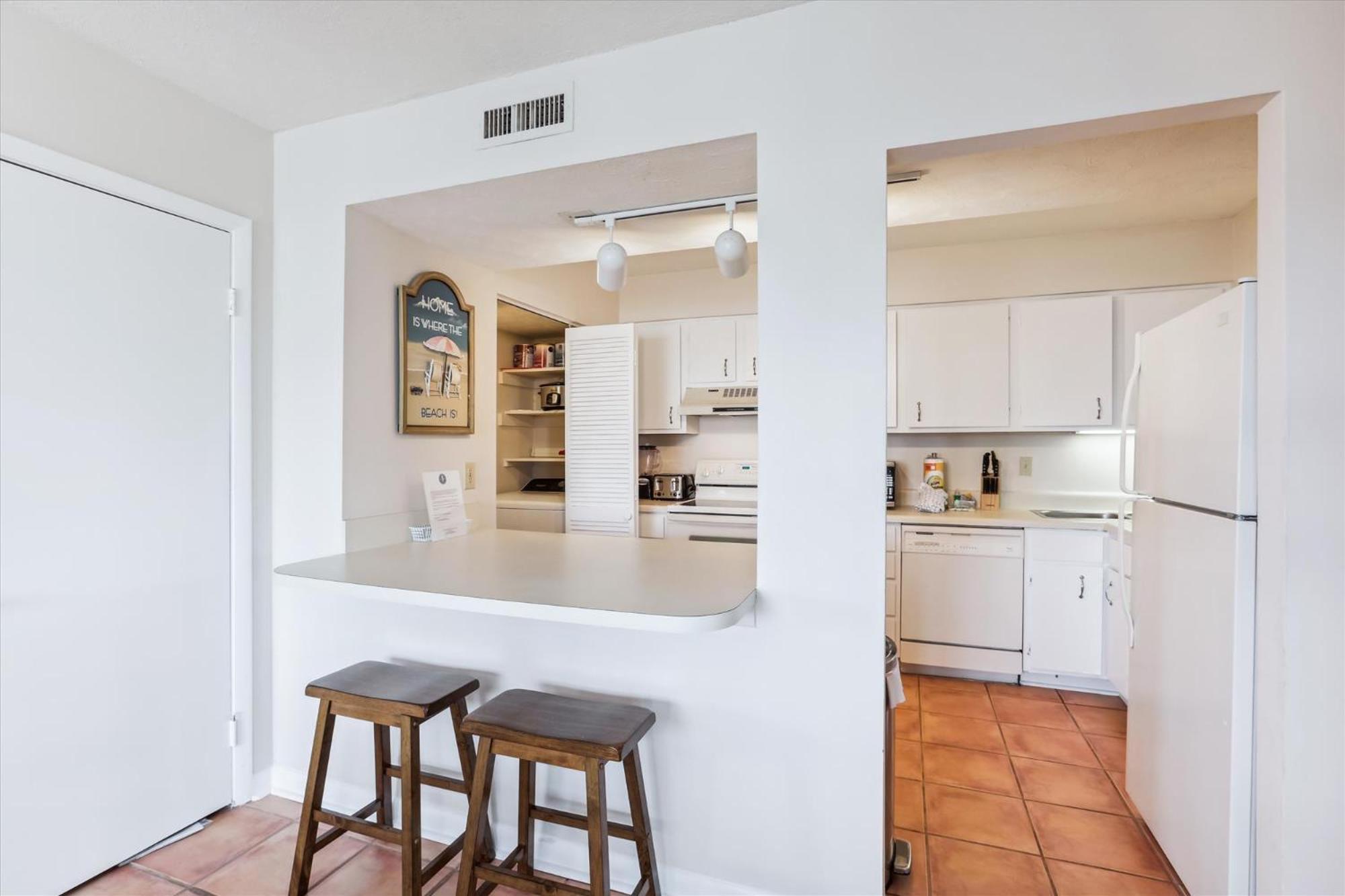 412 Shorewood Villas- Oceanfront Villa, Zero Entry Pool & Spa! Free Activities Included Holiday home *