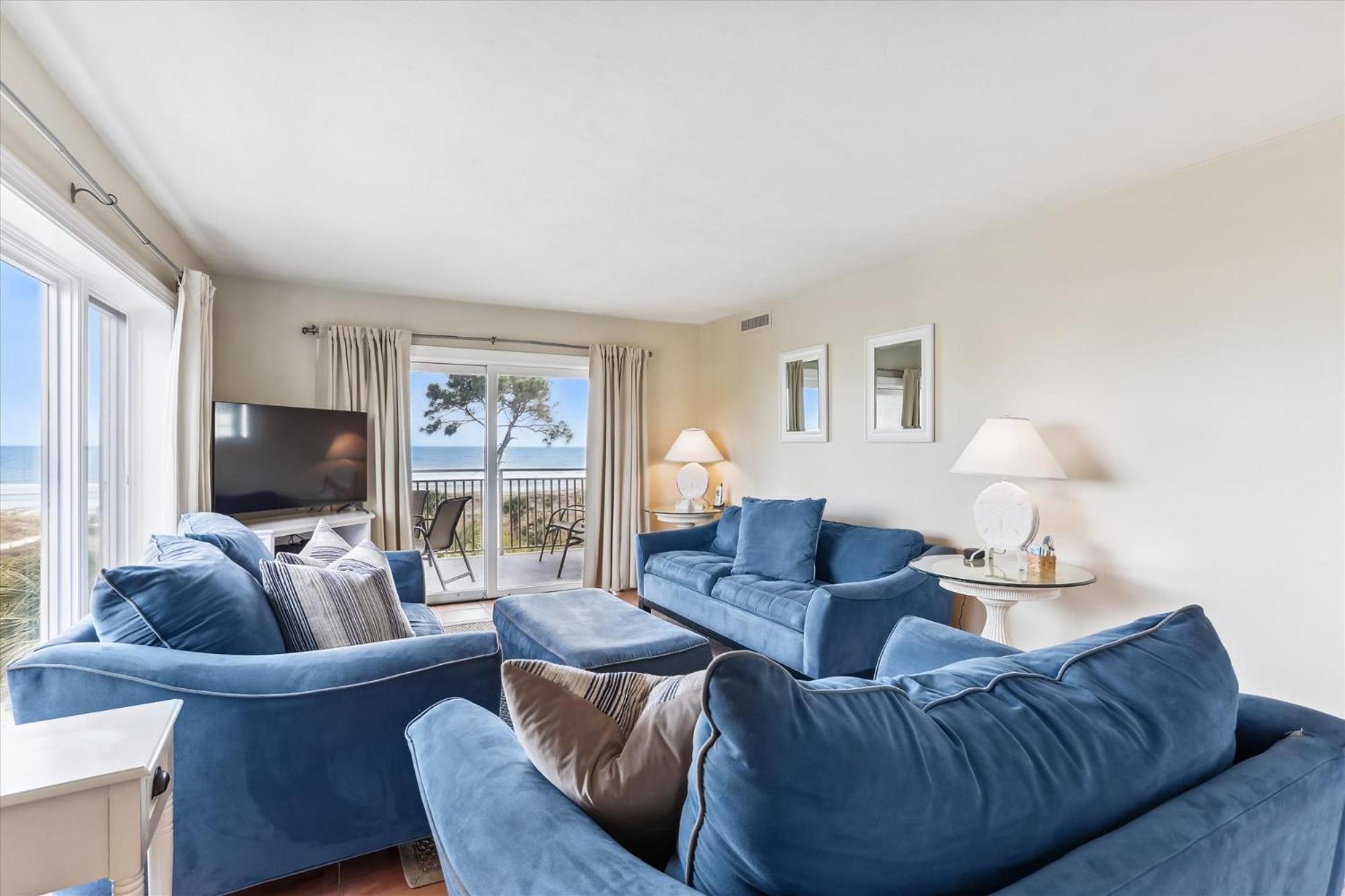 Holiday home 412 Shorewood Villas- Oceanfront Villa, Zero Entry Pool & Spa! Free Activities Included Hilton Head Island