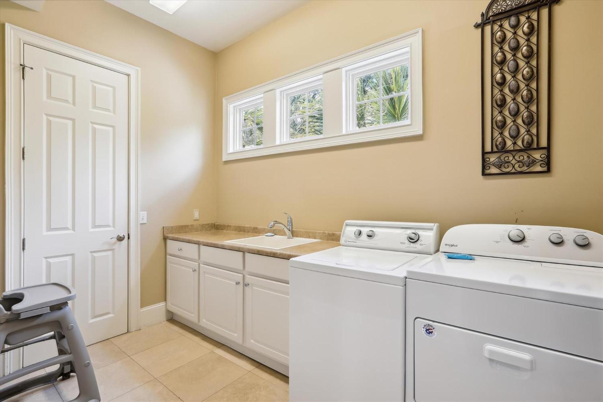 Holiday home 4 Surfwatch Way- Pet Friendly, Pool & Spa, Short Walk To Beach! Free Activities Included Hilton Head Island