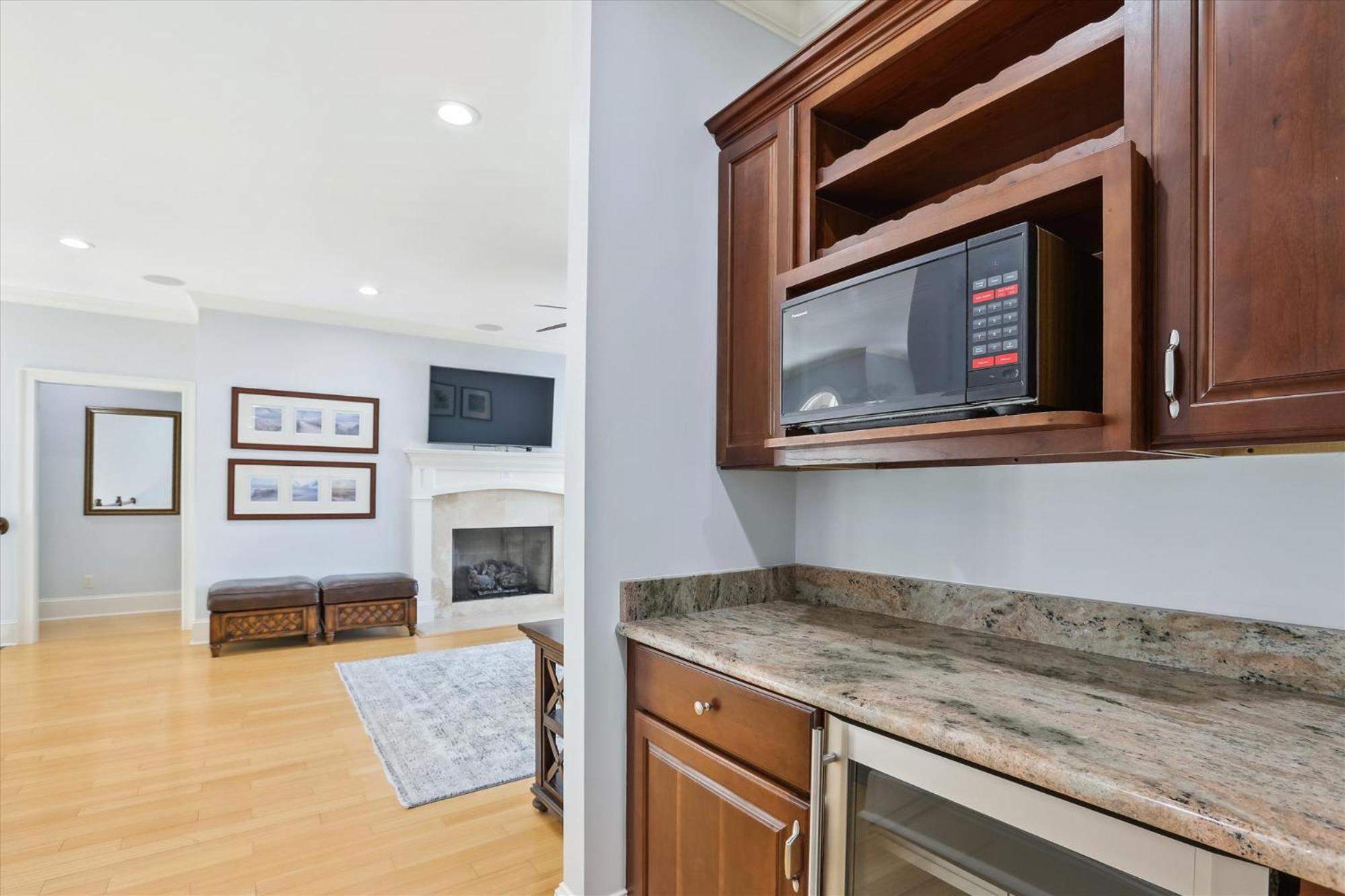 4 Surfwatch Way- Pet Friendly, Pool & Spa, Short Walk To Beach! Free Activities Included