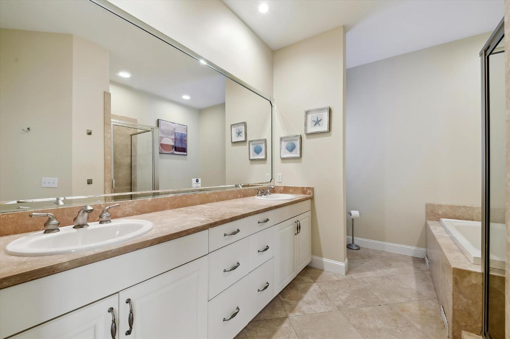 Holiday home 4 Sandy Trail- Short Walk To The Beach, Large Pool, Free Activities Included Hilton Head Island