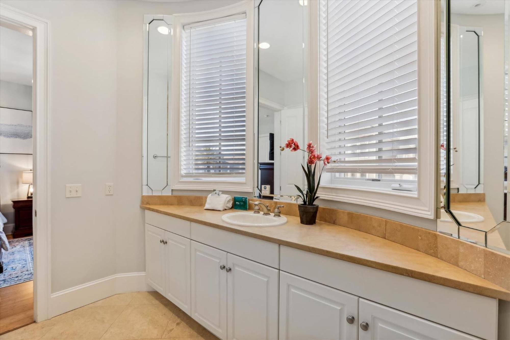 4 Collier Court- Oceanview, Private Pool, Elevator, Pet Friendly, Free Activities Included Holiday home Hilton Head Island