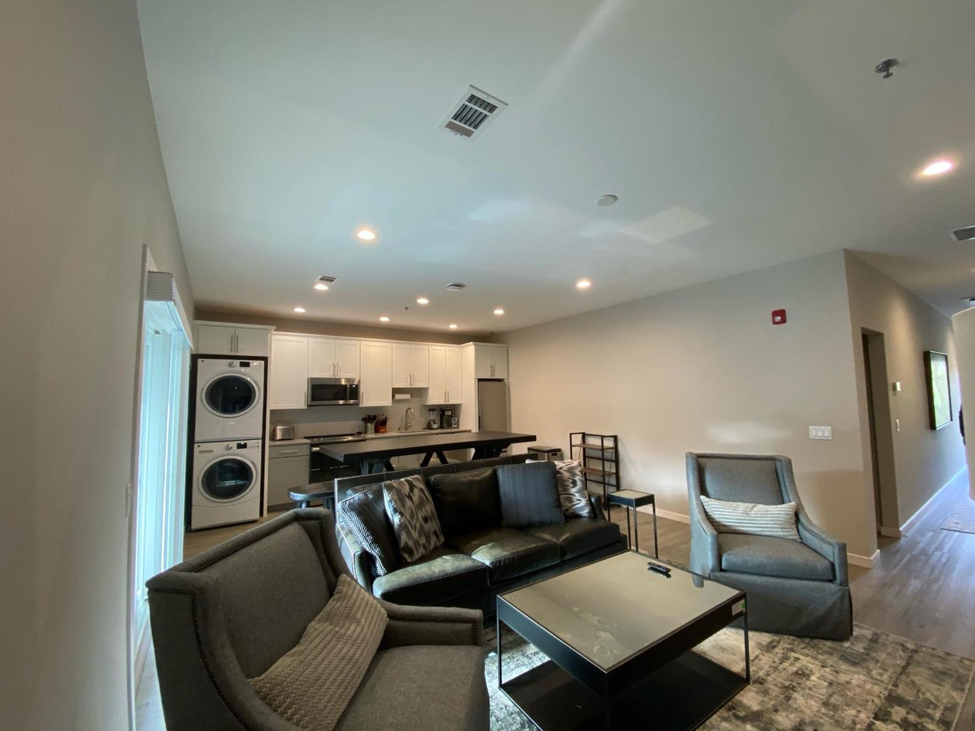 3b Burkes Beach- Apartment, Close To Beach, Free Activities Included *