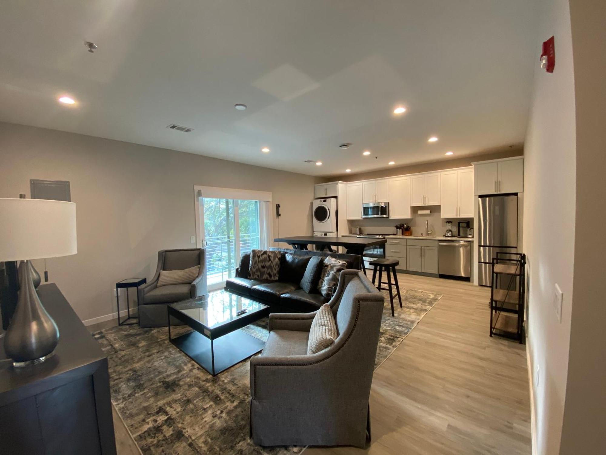 3b Burkes Beach- Apartment, Close To Beach, Free Activities Included