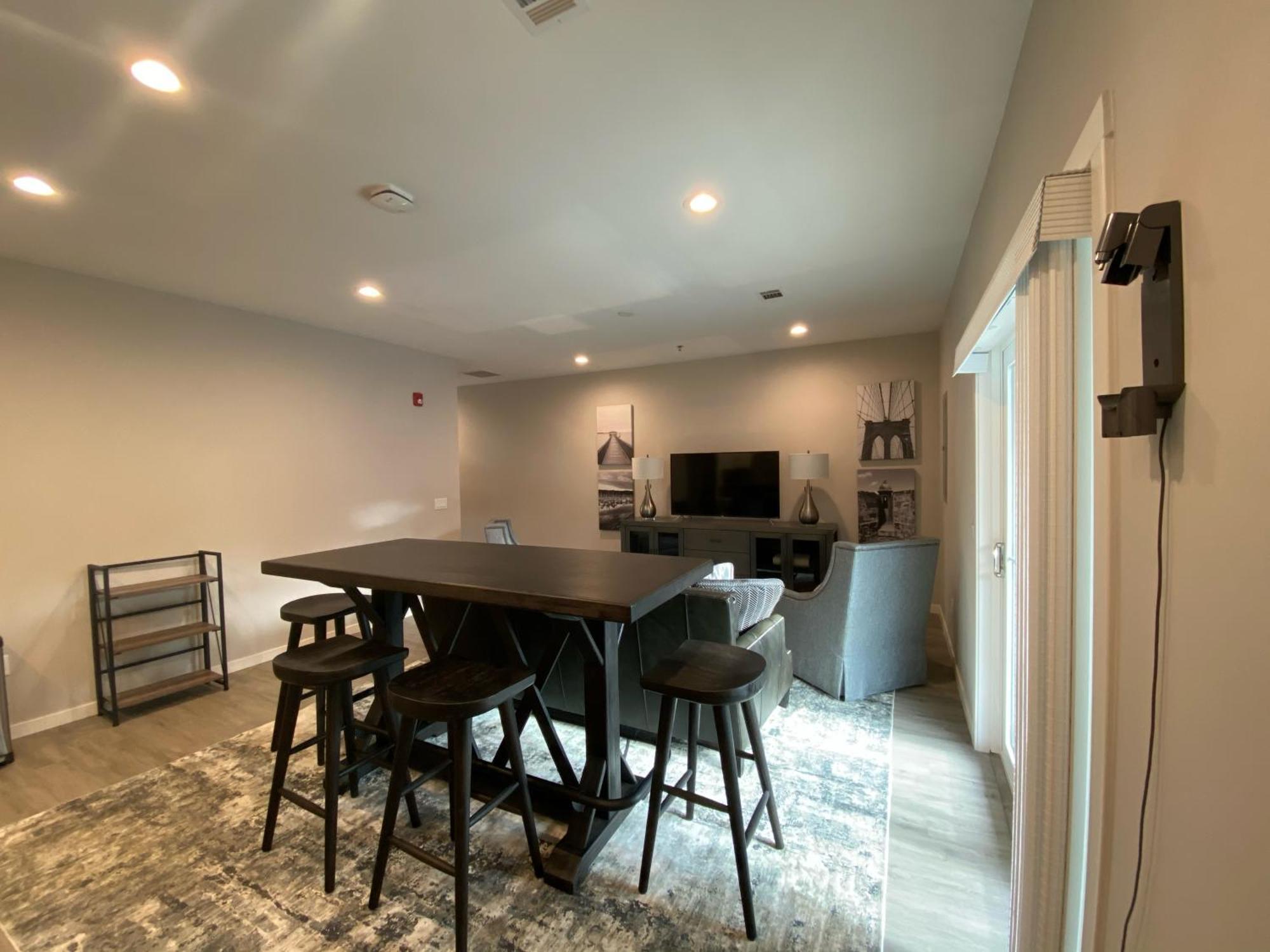 3b Burkes Beach- Apartment, Close To Beach, Free Activities Included