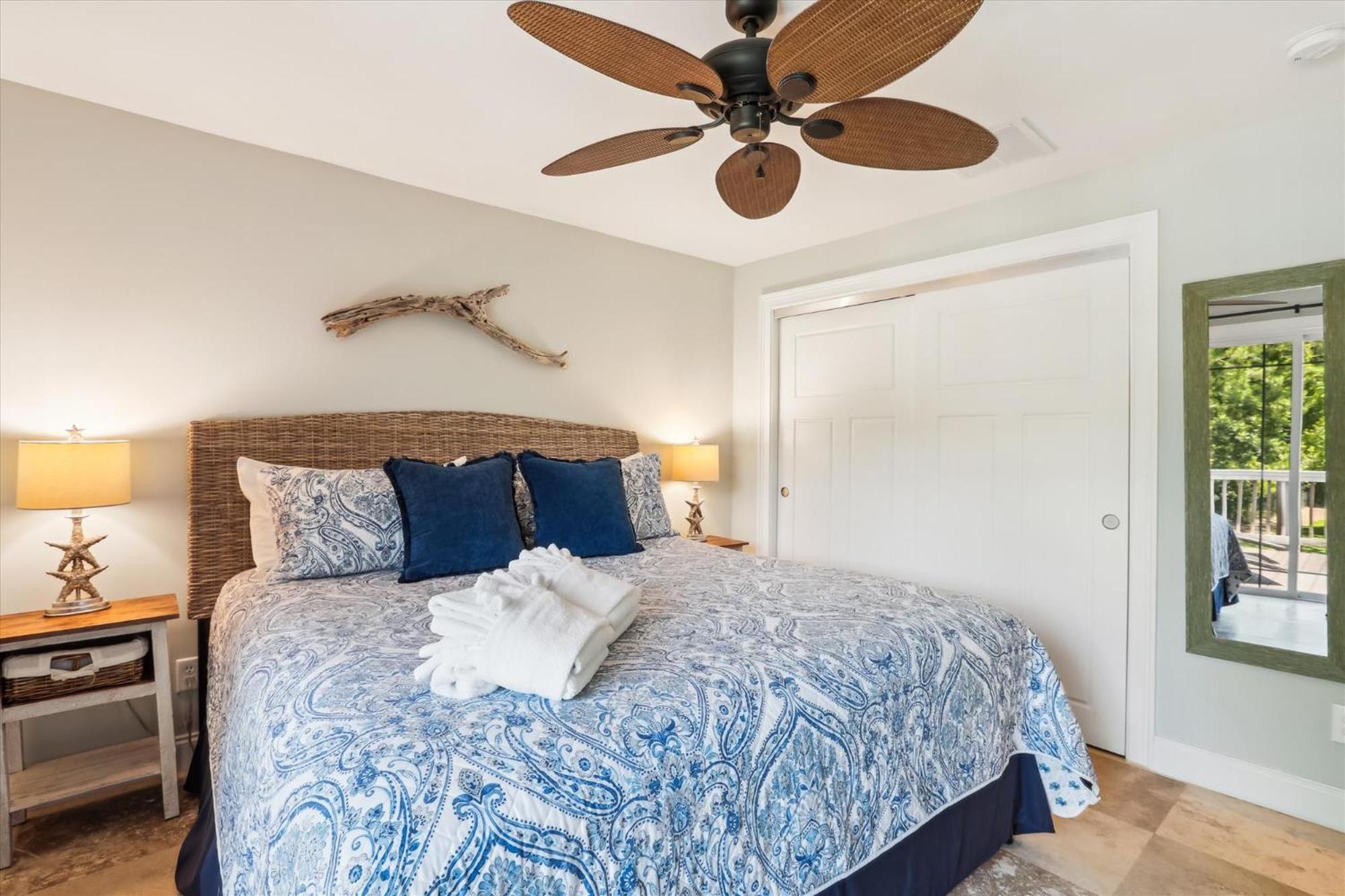 37 Bradley Circle- Private Pool, Short Walk To Beach, Great Location, Free Activities Included Hilton Head Island