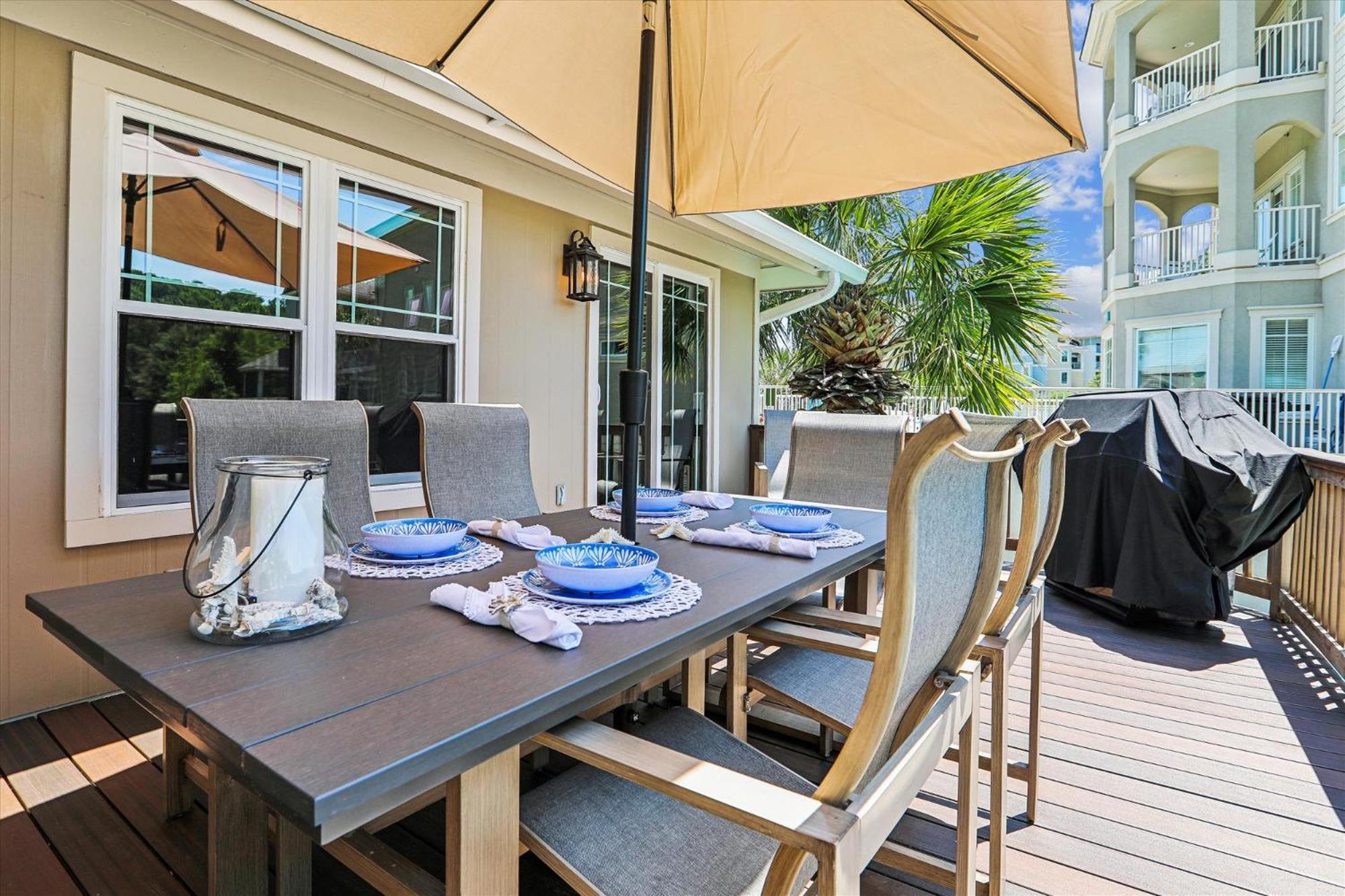 37 Bradley Circle- Private Pool, Short Walk To Beach, Great Location, Free Activities Included Hilton Head Island