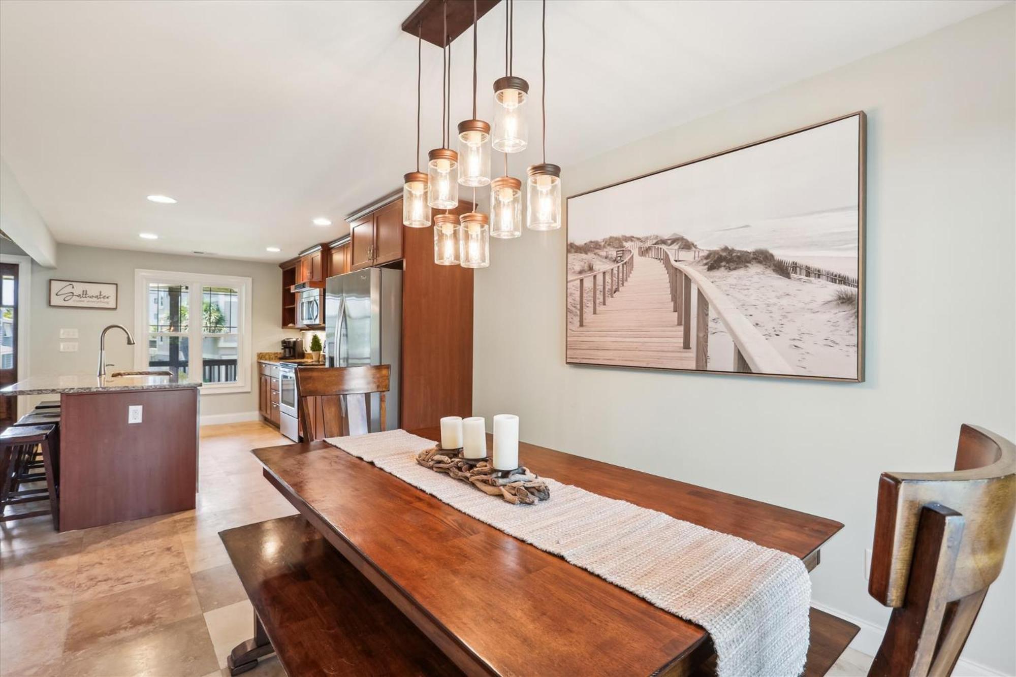 37 Bradley Circle- Private Pool, Short Walk To Beach, Great Location, Free Activities Included