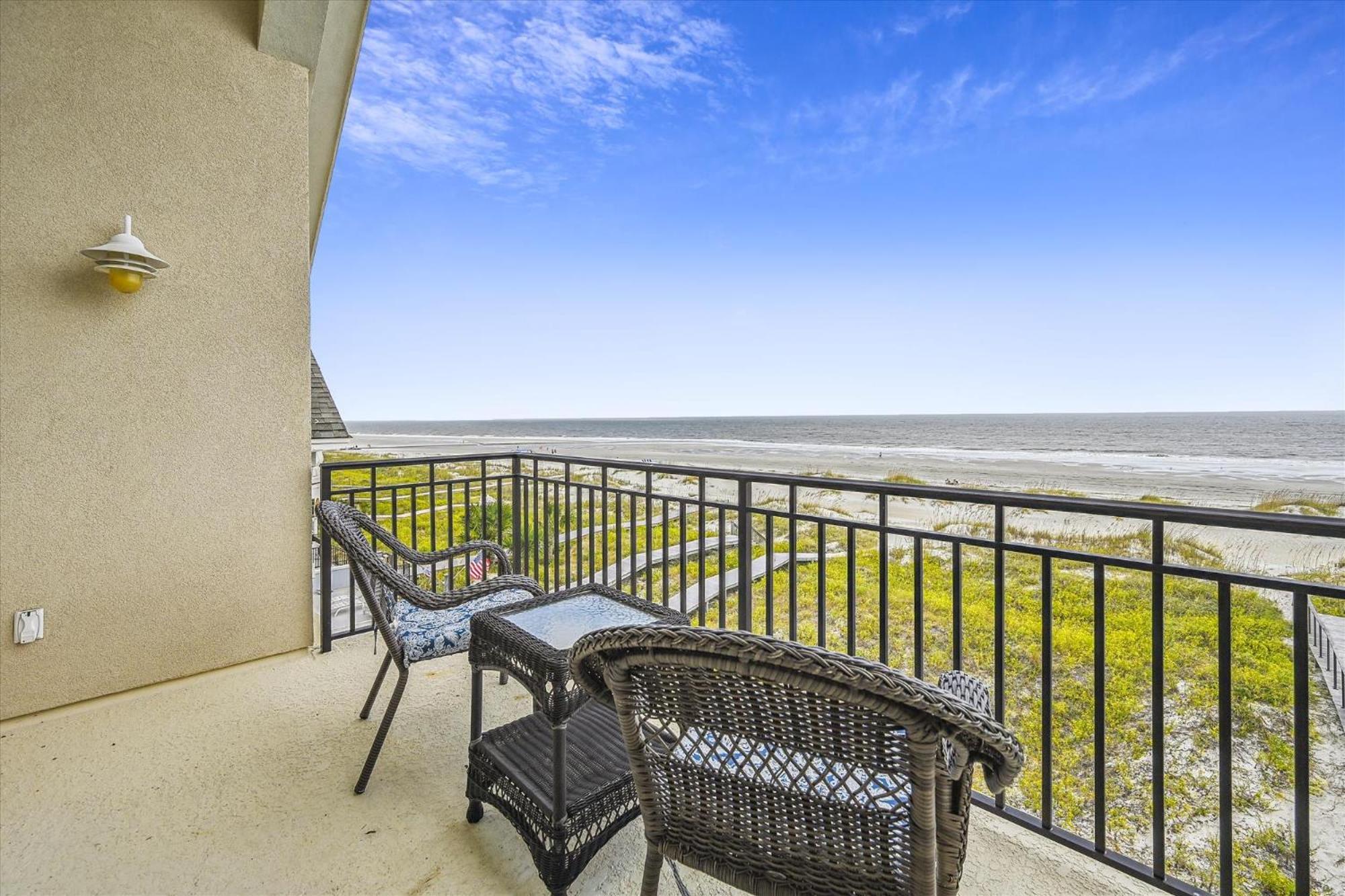 4 Collier Rd- Oceanfront, Private Pool, Elevator, Free Activities Included *